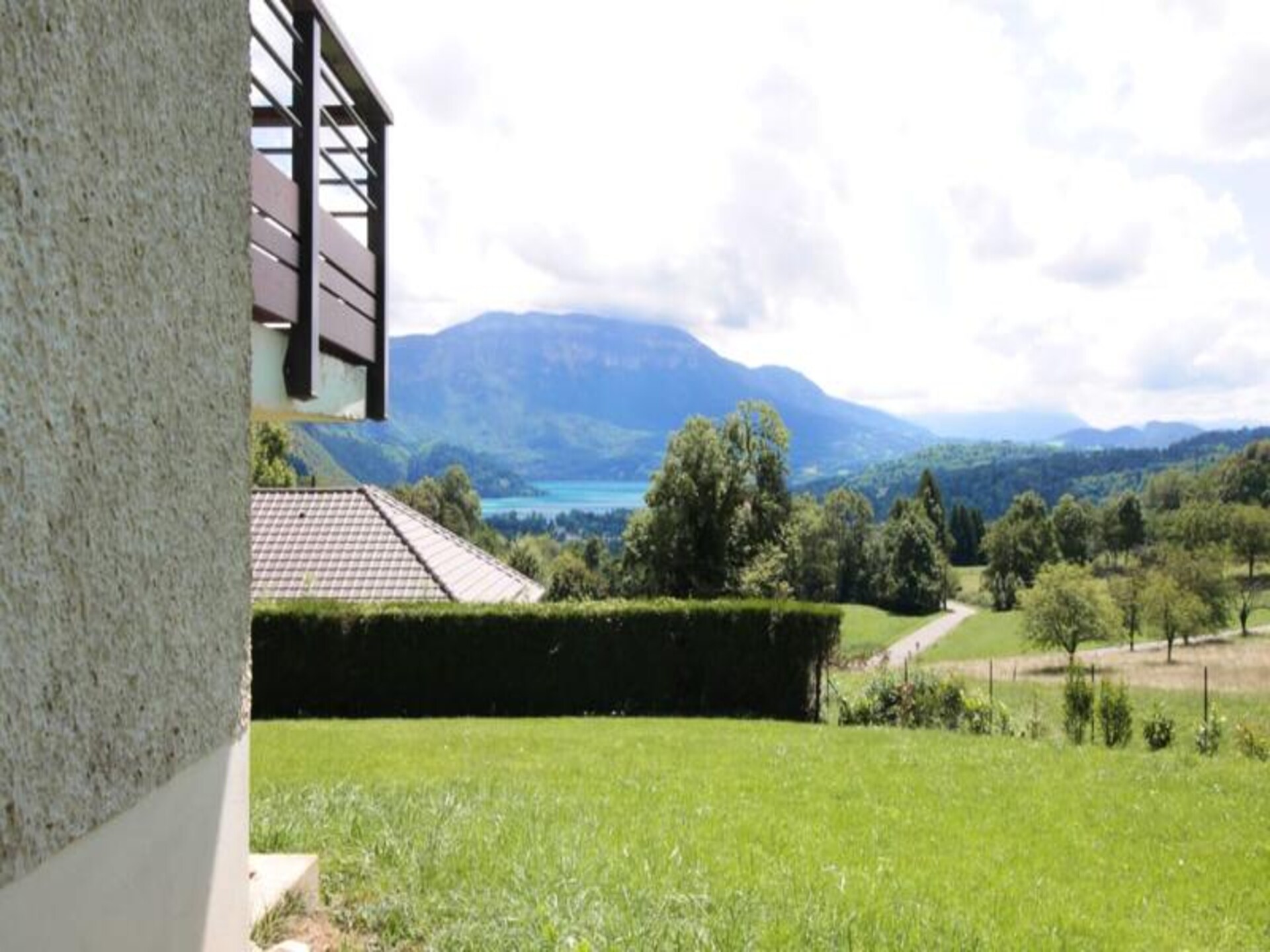 Sfeervol chalet met 5 slaapkamers en panorama op Lac d'Aiguebelette - foto 16