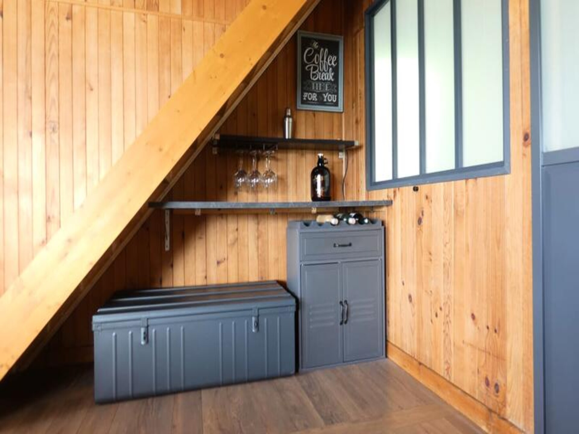 Romantisch chalet met panoramisch uitzicht op het meer van Paladru en privé-spa - foto 8