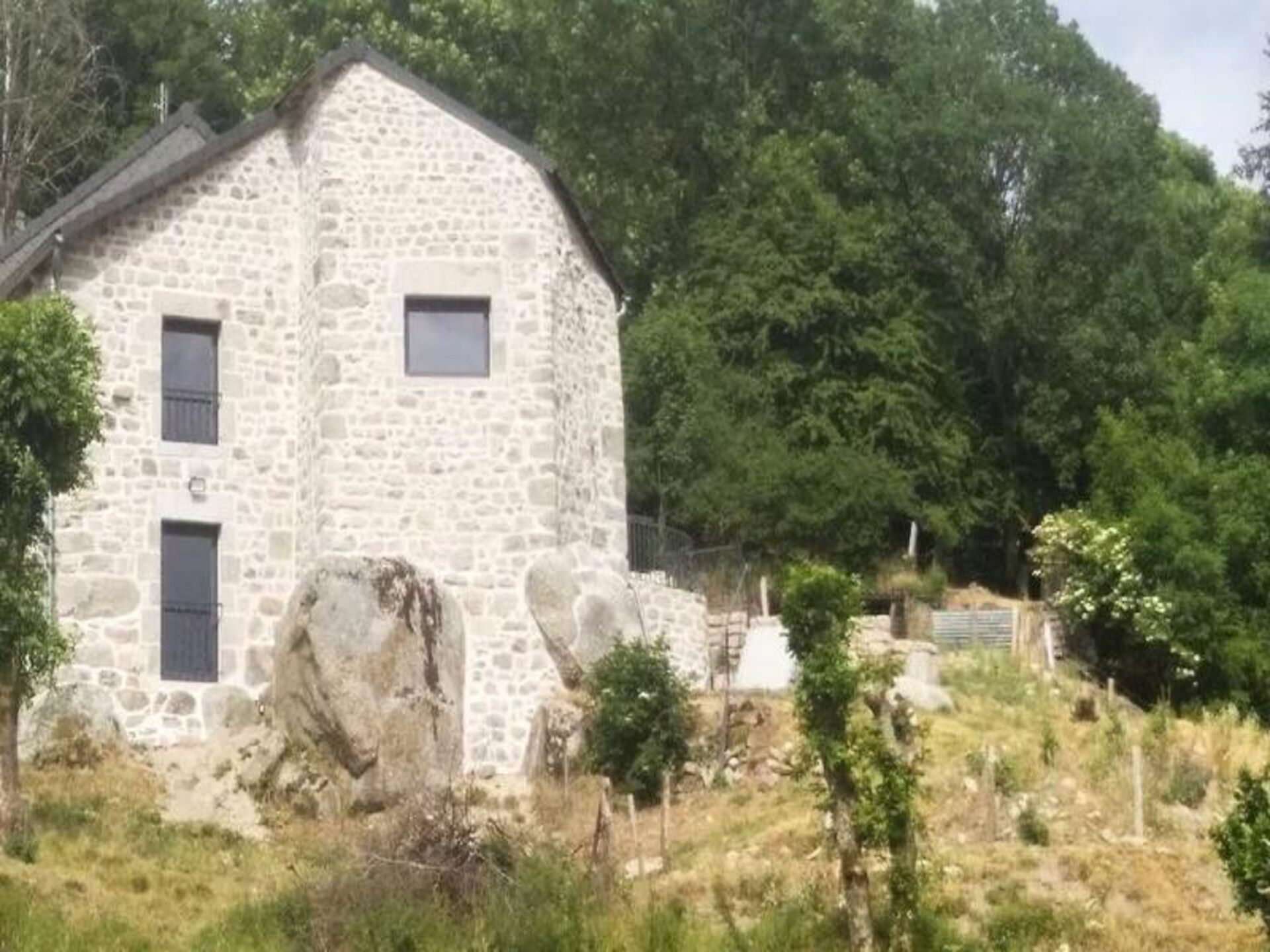 Lou Vachou: Ruim appartement aan de rivier in Rimeize, nabij Aubrac - foto 26