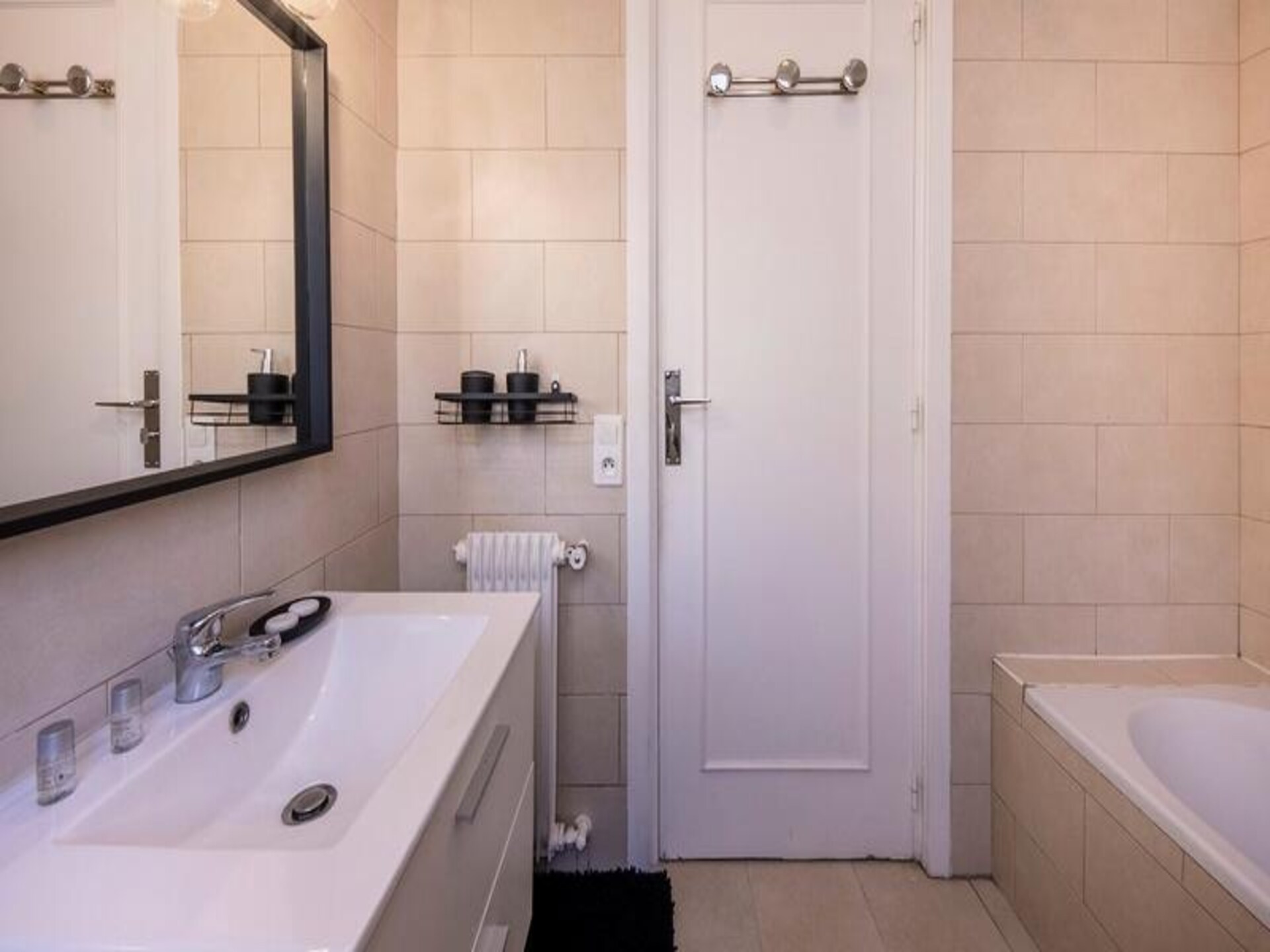 Gerenoveerd appartement op 20 meter van zee met terras en panoramisch uitzicht - foto 22