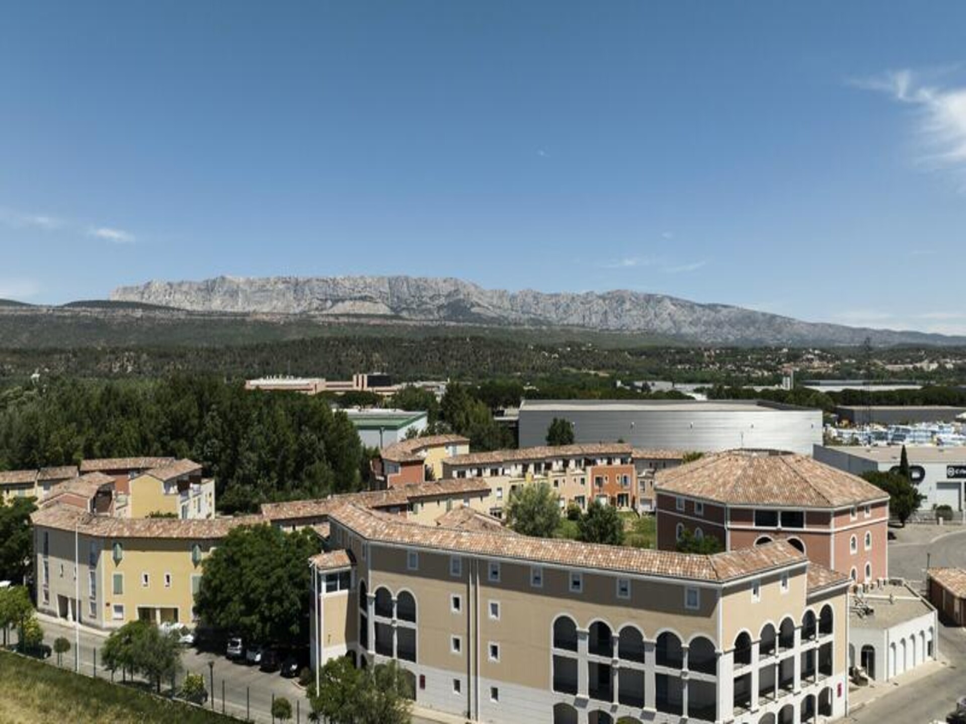 Luxe duplexvilla voor 8 aan de voet van de Sainte Victoire, 15 min van Aix - foto 7