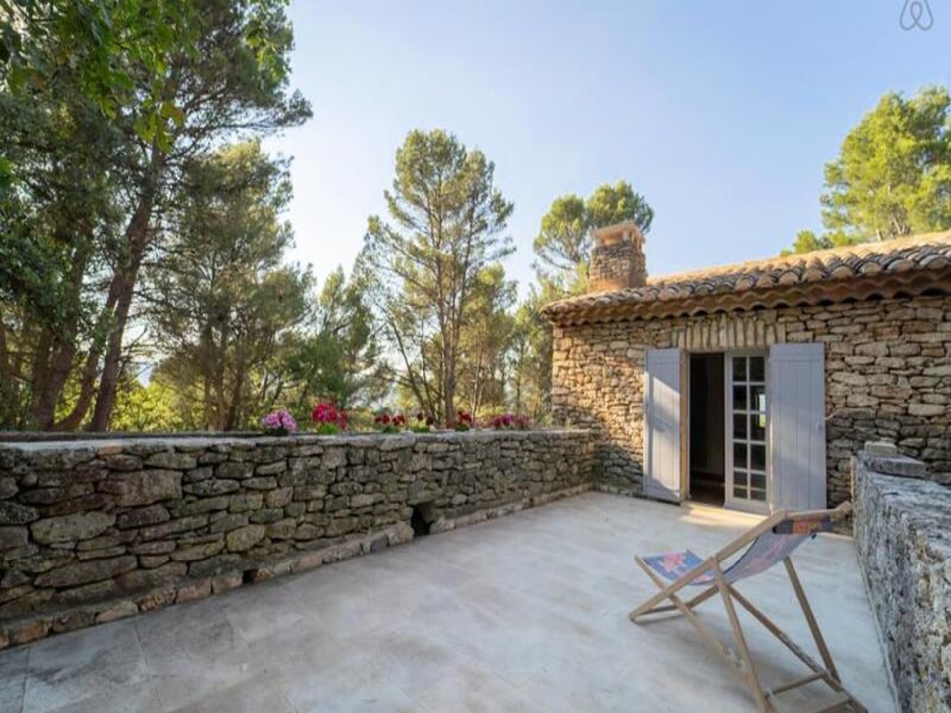 Provençaalse boerderij met verwarmd zwembad en uitzicht op Roussillon - foto 26