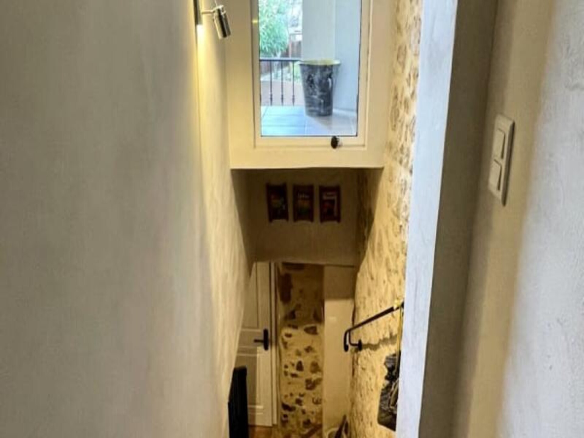 Authentiek dorpsappartement met 3 terrassen in Saint Cannat, vlakbij Aix-en-Provence - foto 9