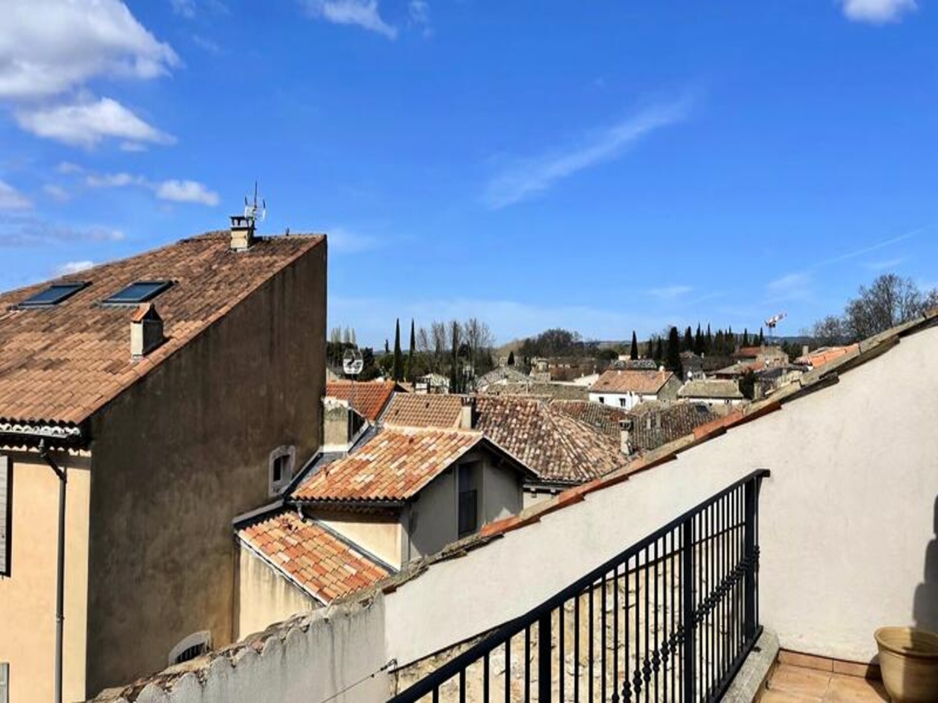 Authentiek dorpsappartement met 3 terrassen in Saint Cannat, vlakbij Aix-en-Provence - foto 15