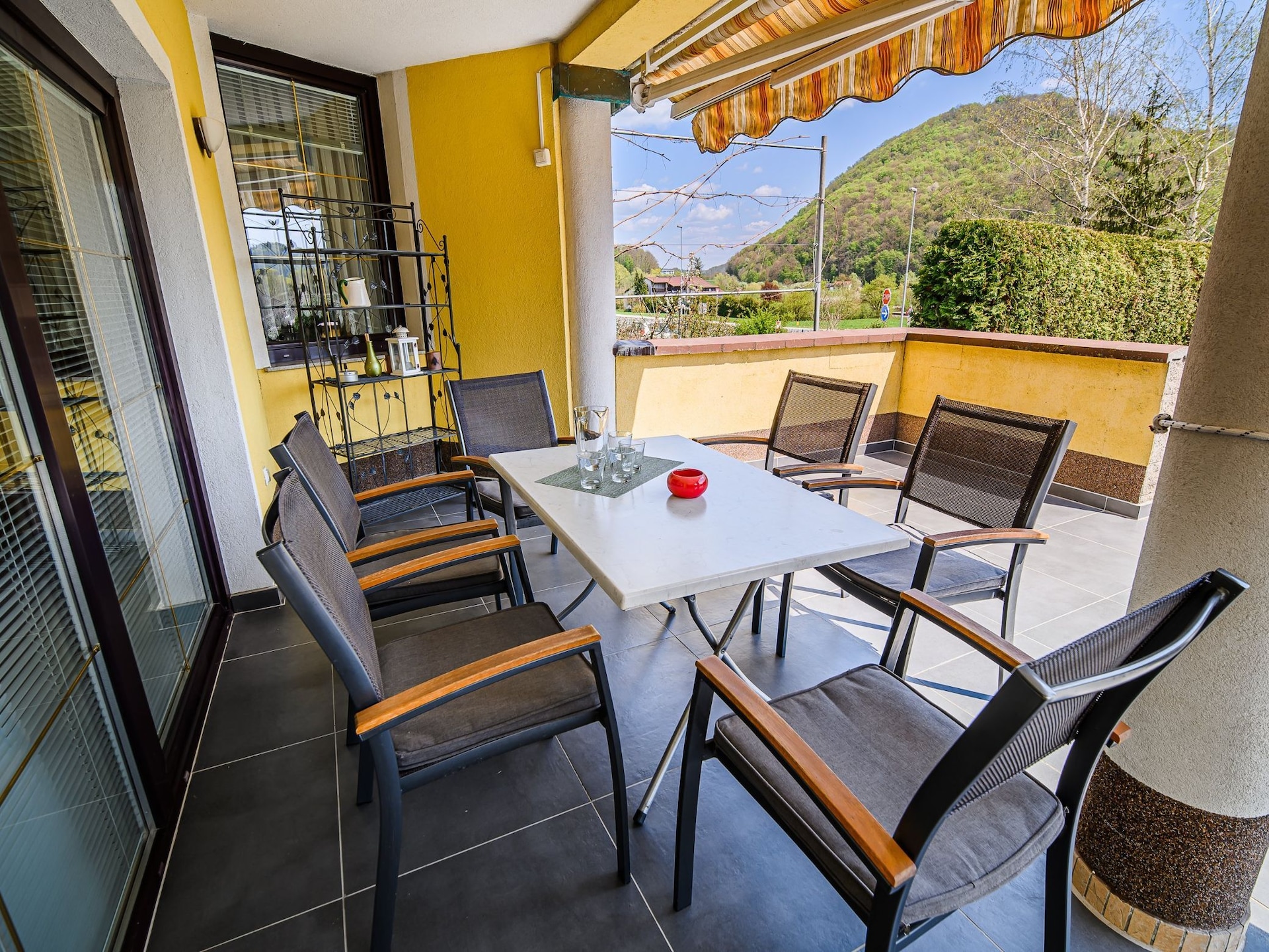 Zonnig driekamerappartement met terras vlakbij waterpark in Podčetrtek - foto 25