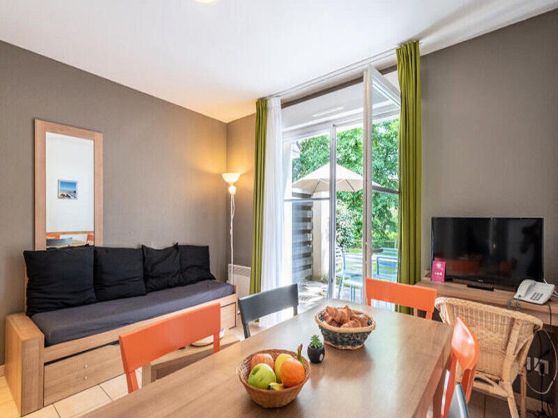 Rustiek appartement voor 6 aan de Loire met verwarmd zwembad - foto 12