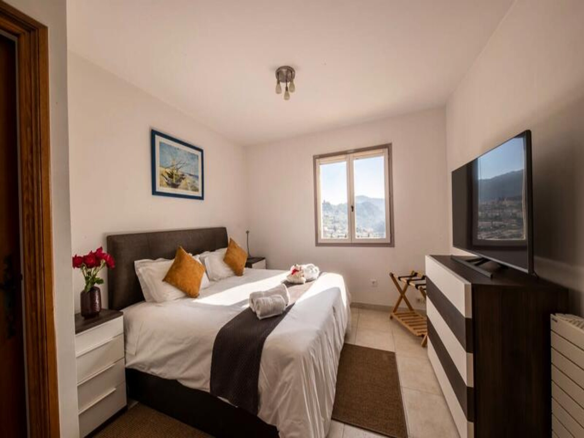 Ruime villa voor 8 met privézwembad en panoramisch uitzicht bij Nice - foto 15
