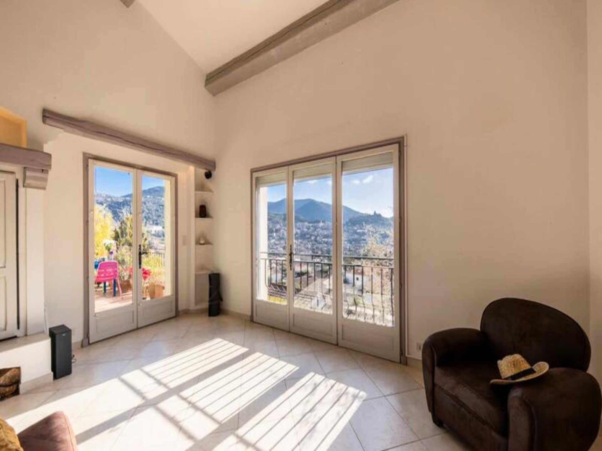 Ruime villa voor 8 met privézwembad en panoramisch uitzicht bij Nice - foto 28