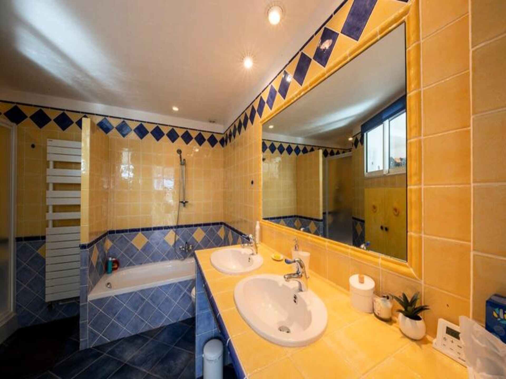 Ruime villa voor 8 met privézwembad en panoramisch uitzicht bij Nice - foto 38