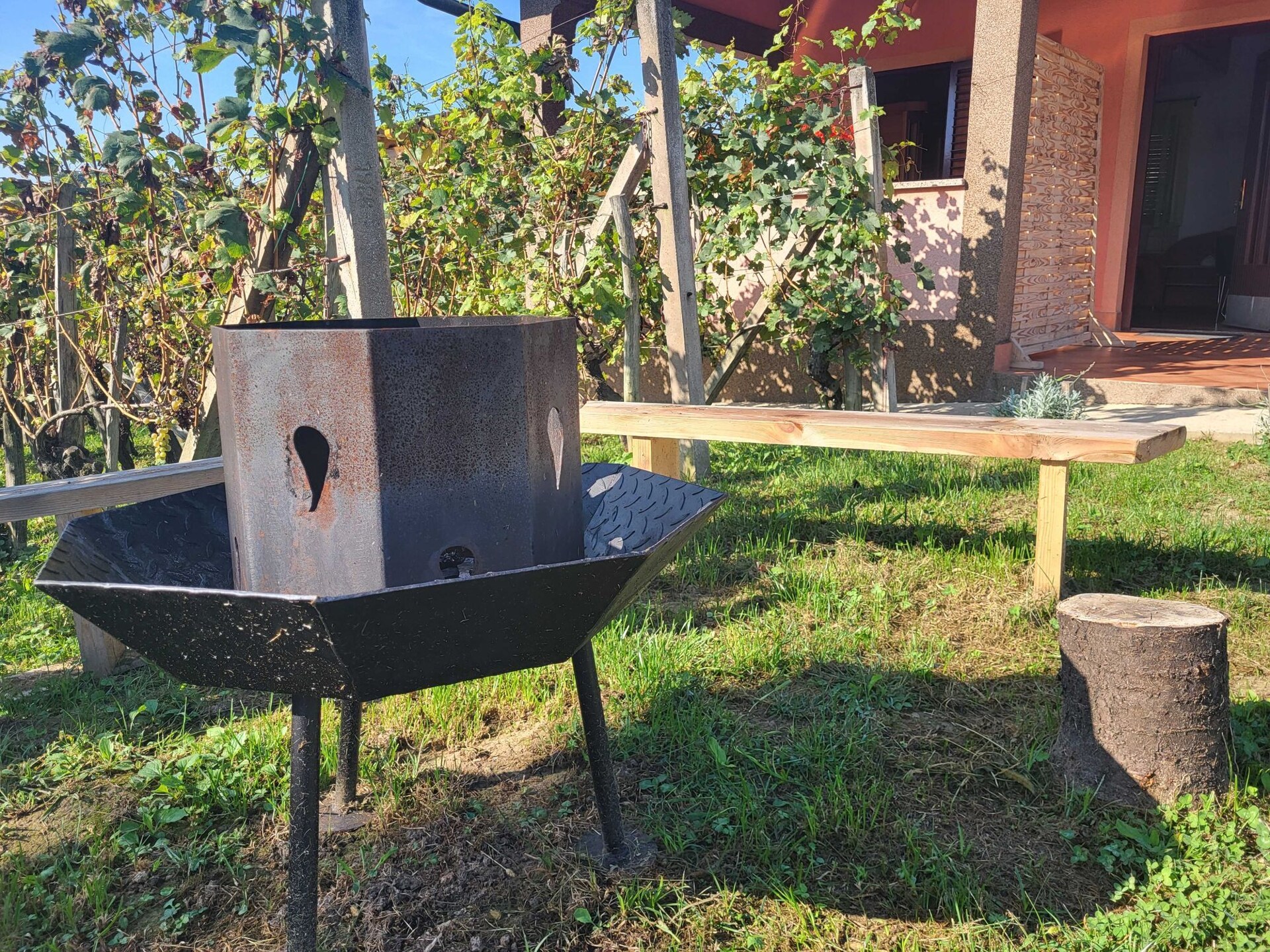 Vrijstaand vakantiehuis met sauna en hot tub nabij de rivier in Brežice - foto 25