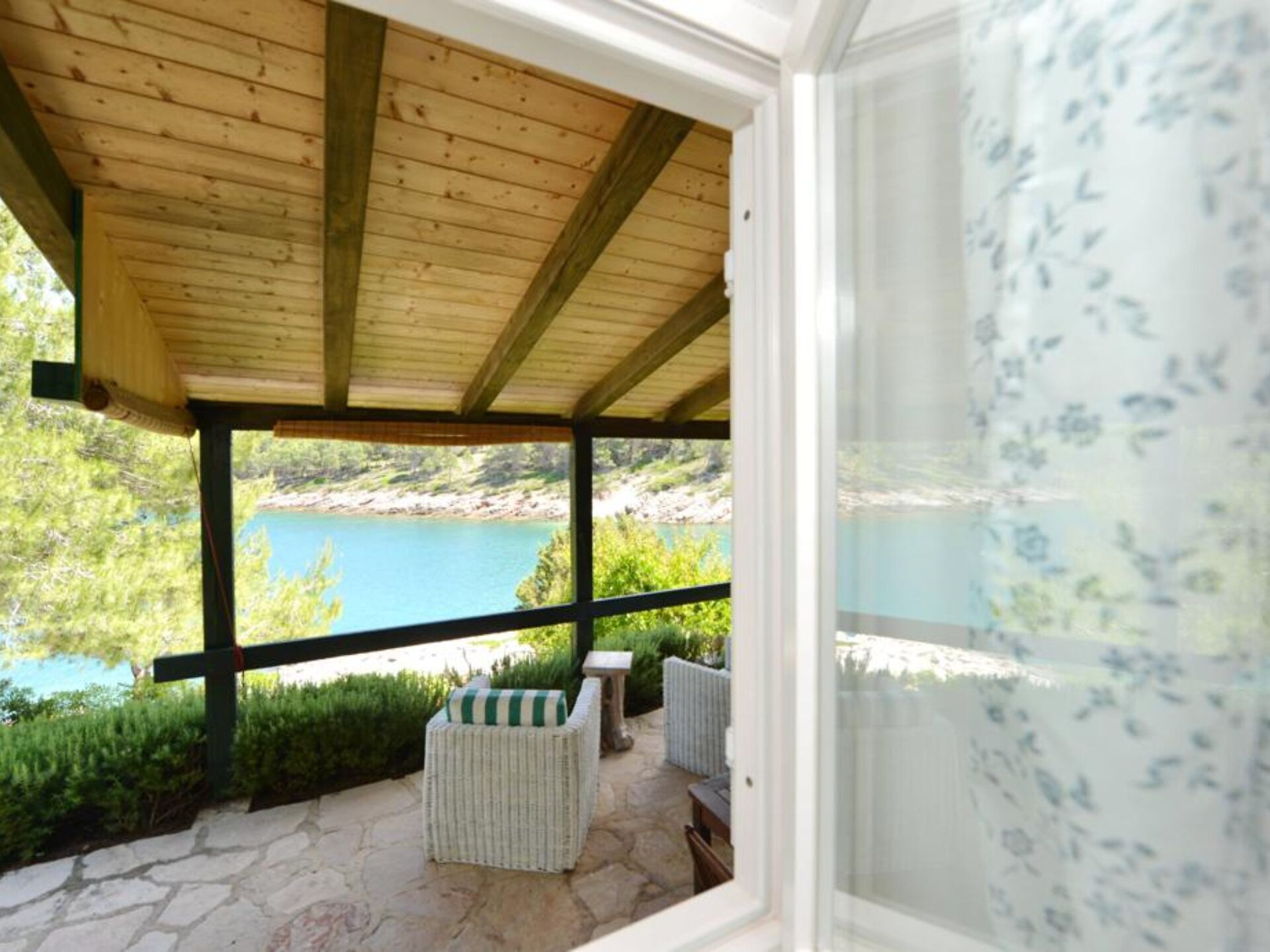Studio Ruzmarin aan zee in Vrboska, Hvar – direct aan het strand - foto 20