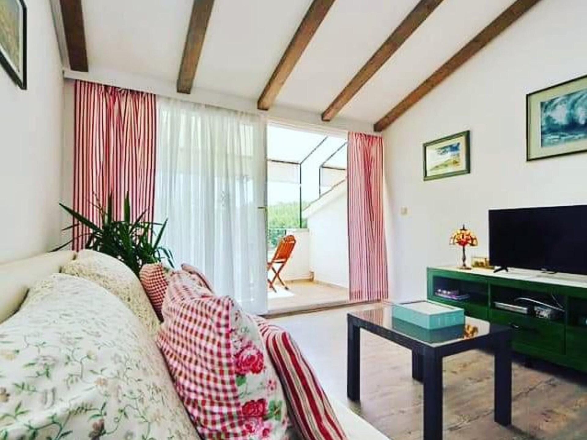 Appartement Smokva aan Zee in Vrboska – Rust & Comfort op Hvar - foto 3