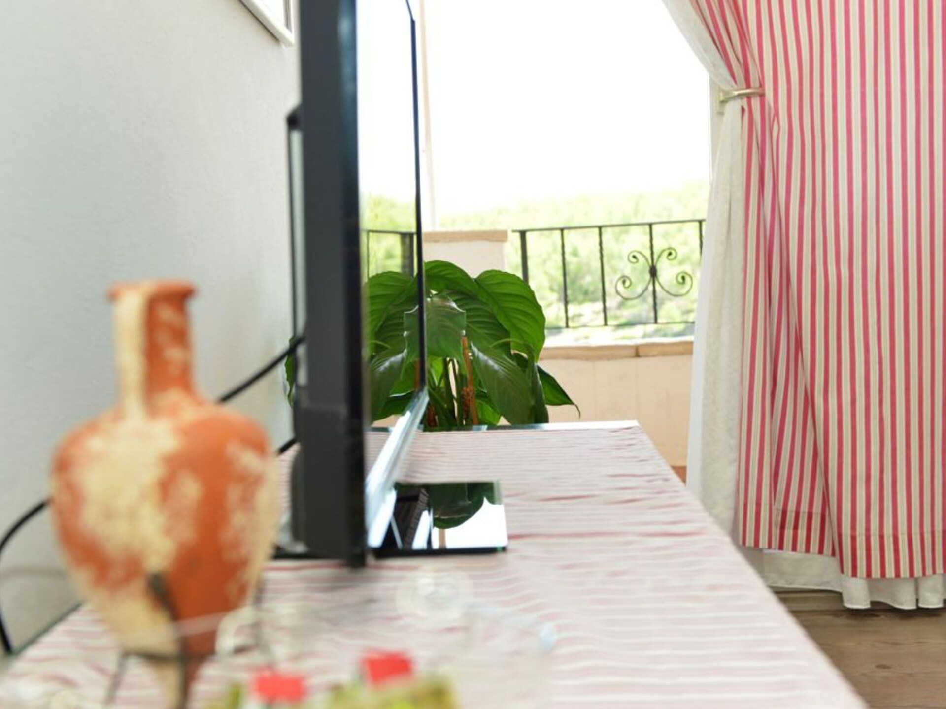 Appartement Smokva aan Zee in Vrboska – Rust & Comfort op Hvar - foto 4