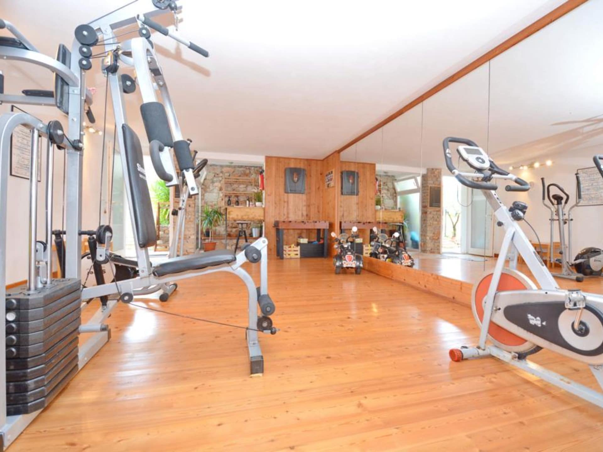 Appartement Maslina aan zee in Vrboska – 30 meter van het strand - foto 23