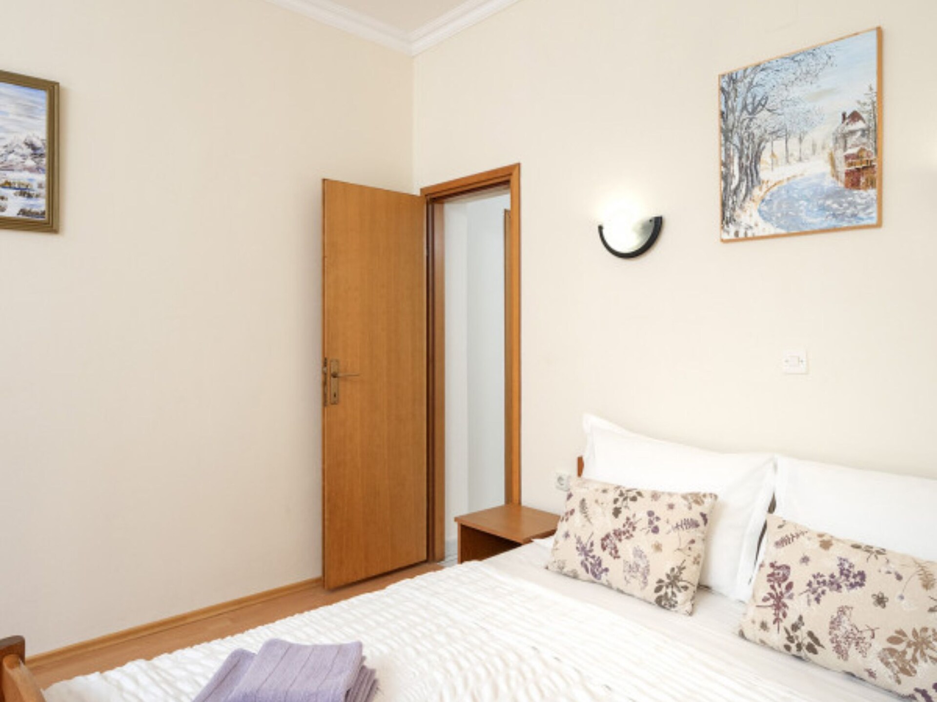 3-persoons appartement direct aan het strand in Vrboska - foto 9