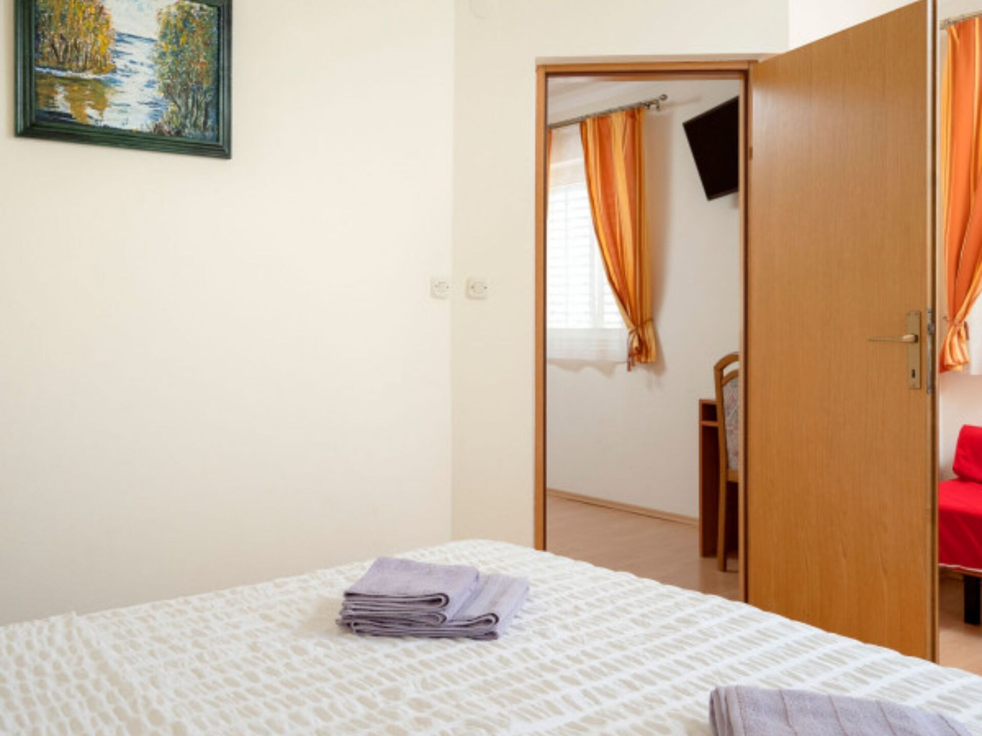 Ruim appartement voor 6 aan zee in Vrboska, Hvar – 200m van strand - foto 12