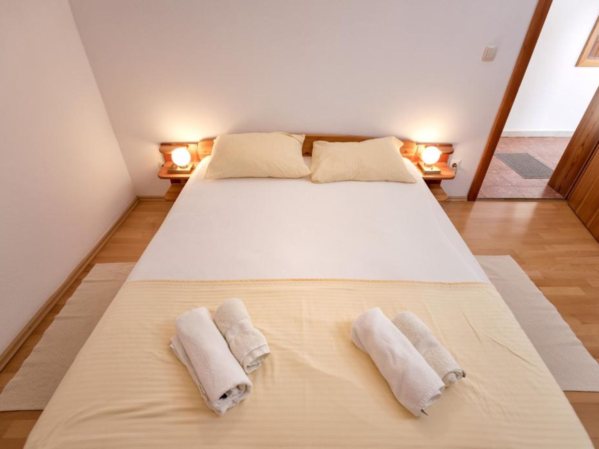 Aan het strand: ruim appartement voor 5 personen in Hvar - foto 12