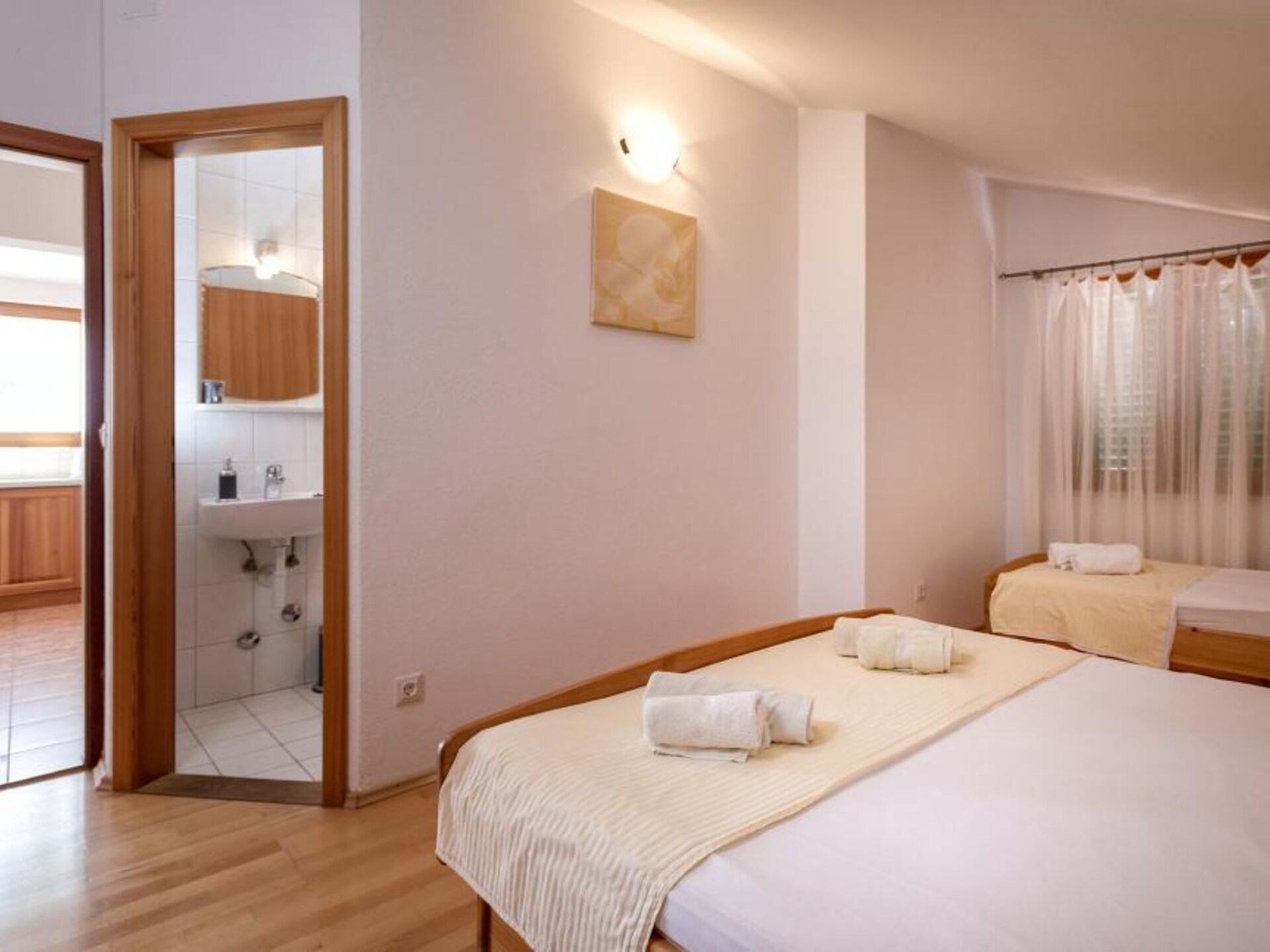 Aan het strand: ruim appartement voor 5 personen in Hvar - foto 10