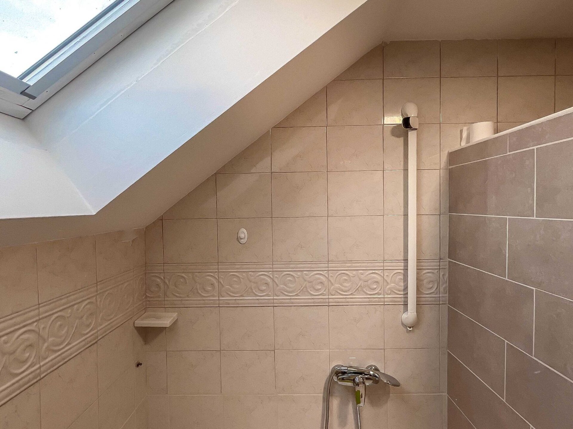 Kleurrijk appartement met balkon en uitzicht op de Alpen in Preddvor - foto 10