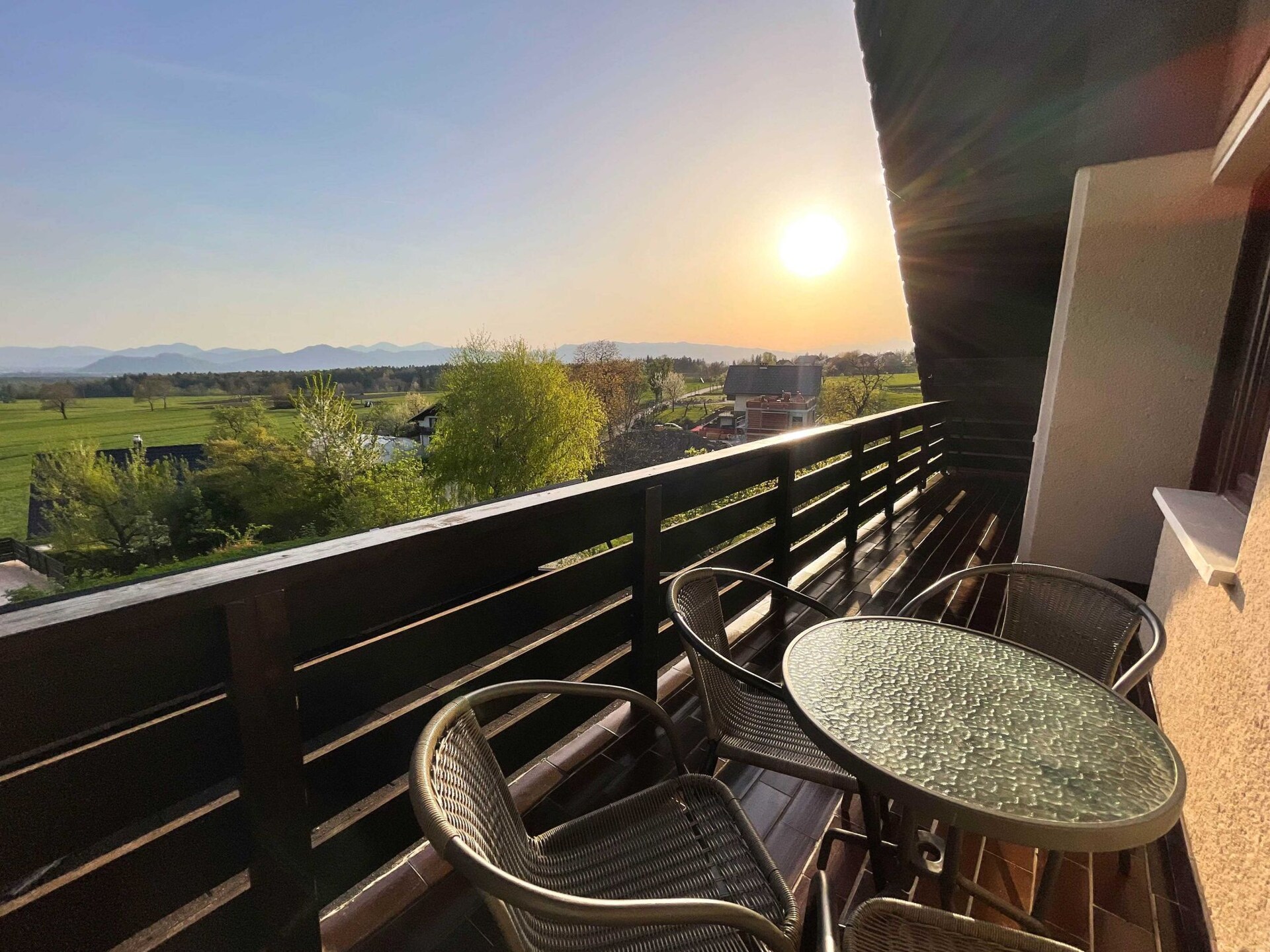 Kleurrijk appartement met balkon en uitzicht op de Alpen in Preddvor - foto 14