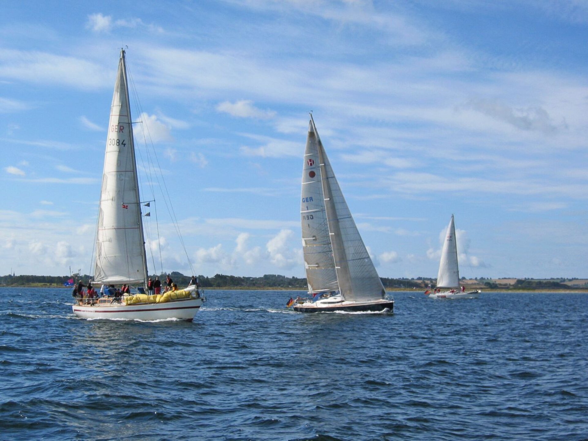 Drijvende luxe op de Oostzee: Woonboot voor 2 in de jachthaven van Laboe - foto 23
