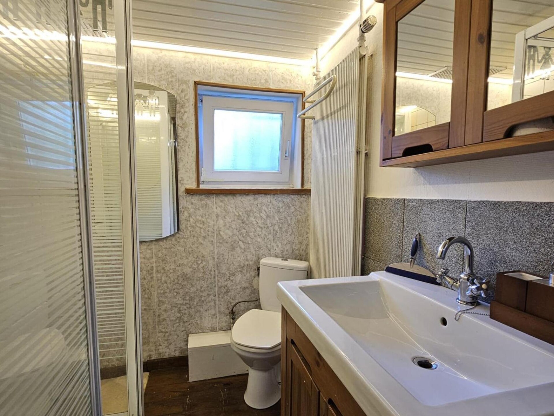 Rustiek vakantiehuis met omheinde tuin en privégarage in Hastière-Lavaux - foto 24