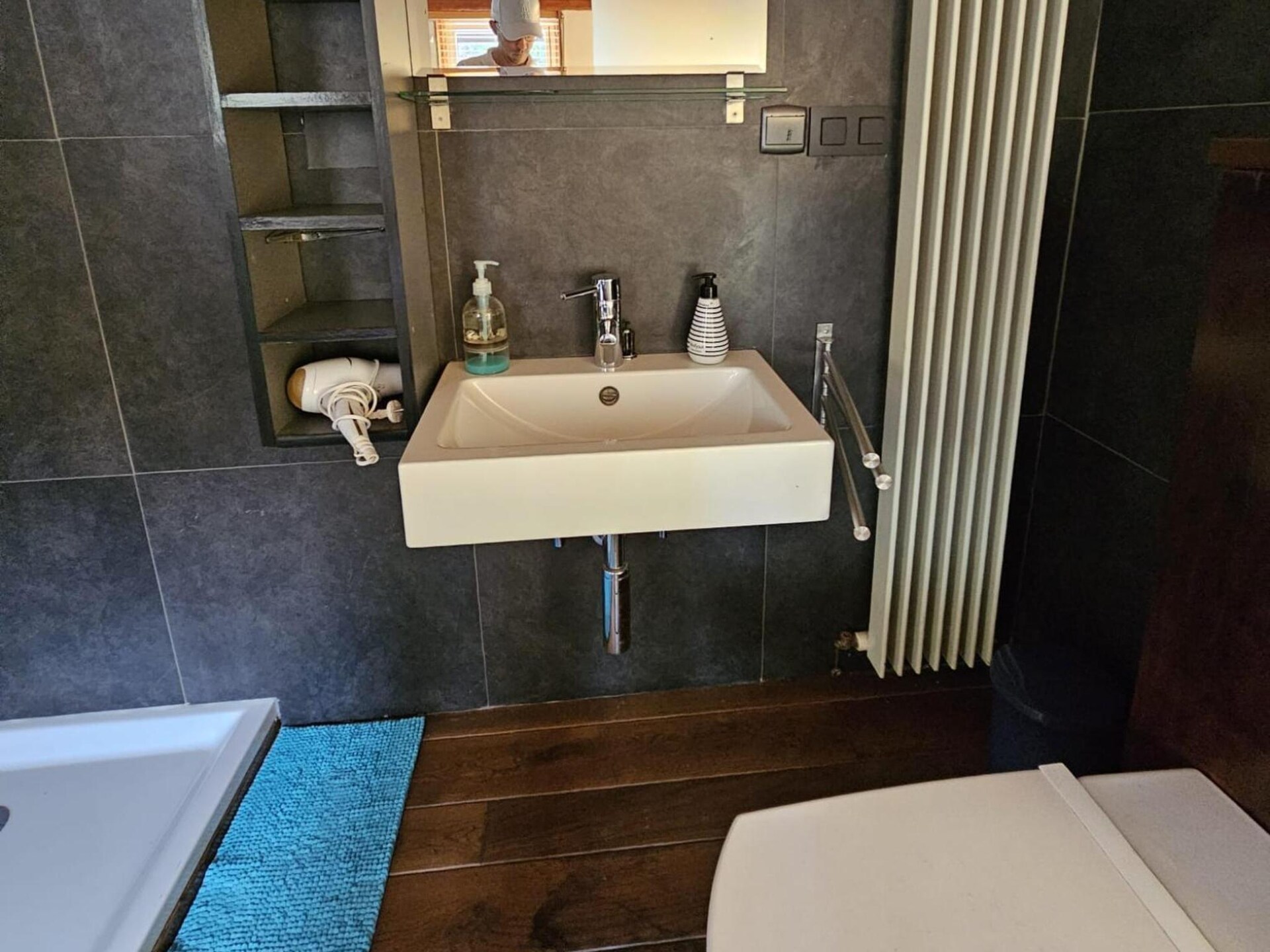 Rustiek vakantiehuis met omheinde tuin en privégarage in Hastière-Lavaux - foto 25