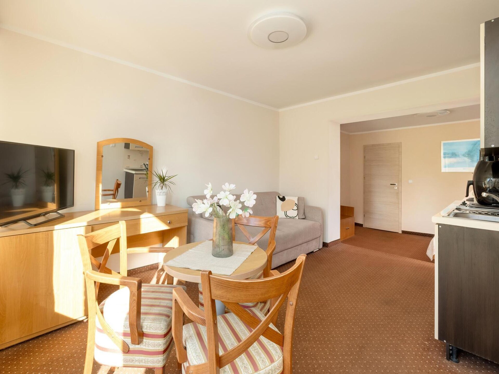 Knus studio-appartement voor 3 personen op 300 meter van strand en meer in Rewal - foto 3