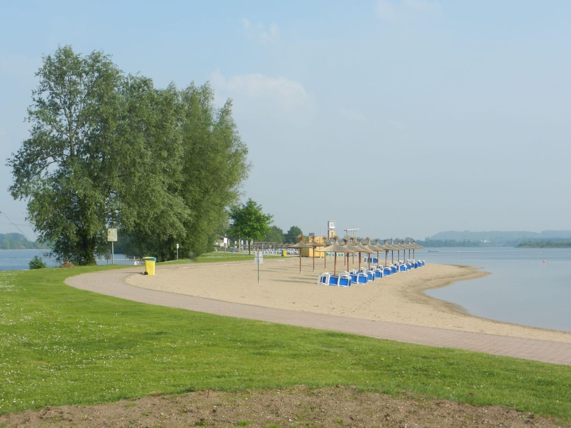 Unieke woonboot voor 2 personen in het merenlandschap van Xanten · 2 slk - foto 17
