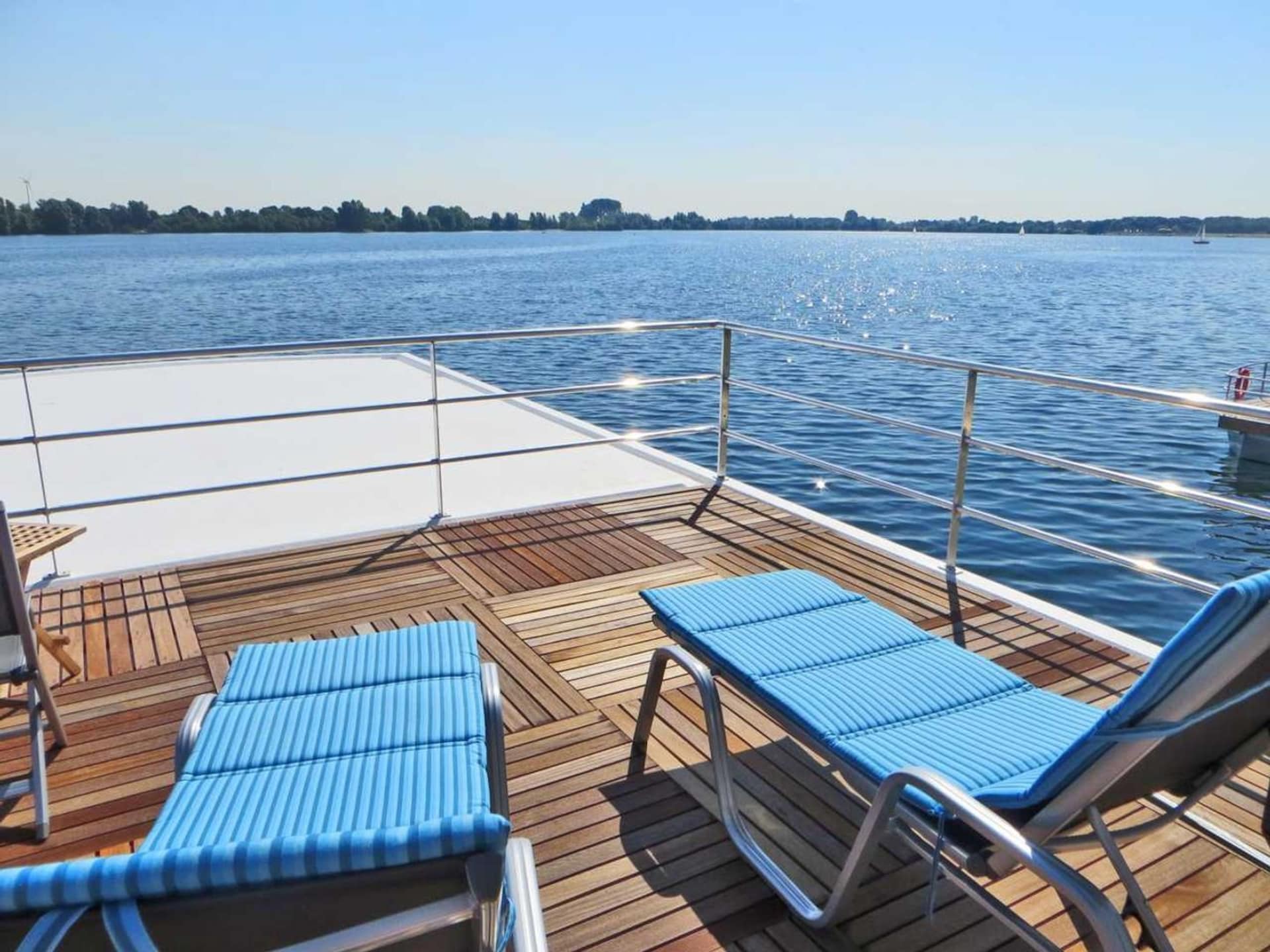 Unieke woonboot voor 2 personen in het merenlandschap van Xanten · 2 slk - foto 2