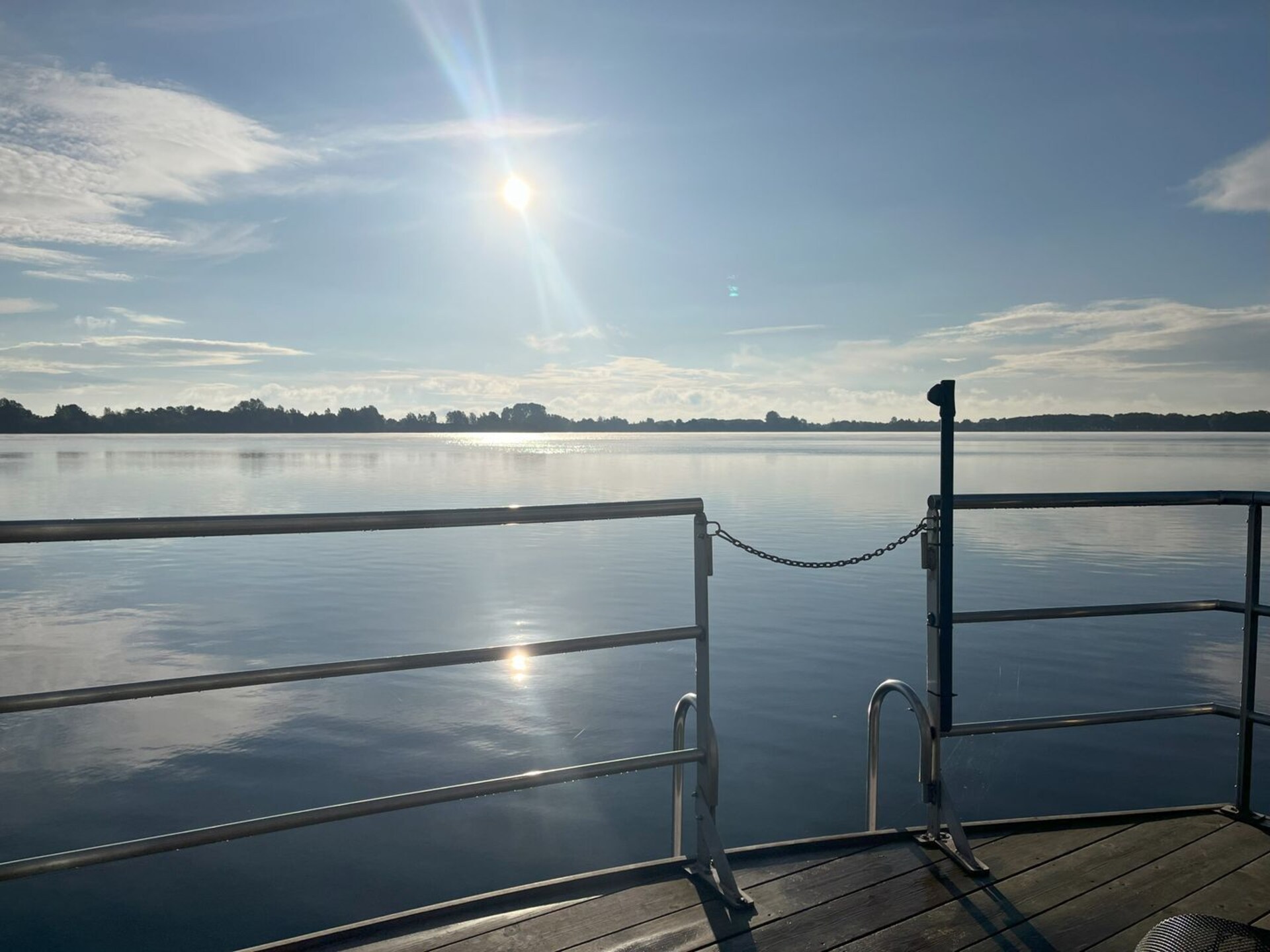 Woonboot Floating 44 aan het water bij Xanten – puur genieten met z’n twee - foto 19