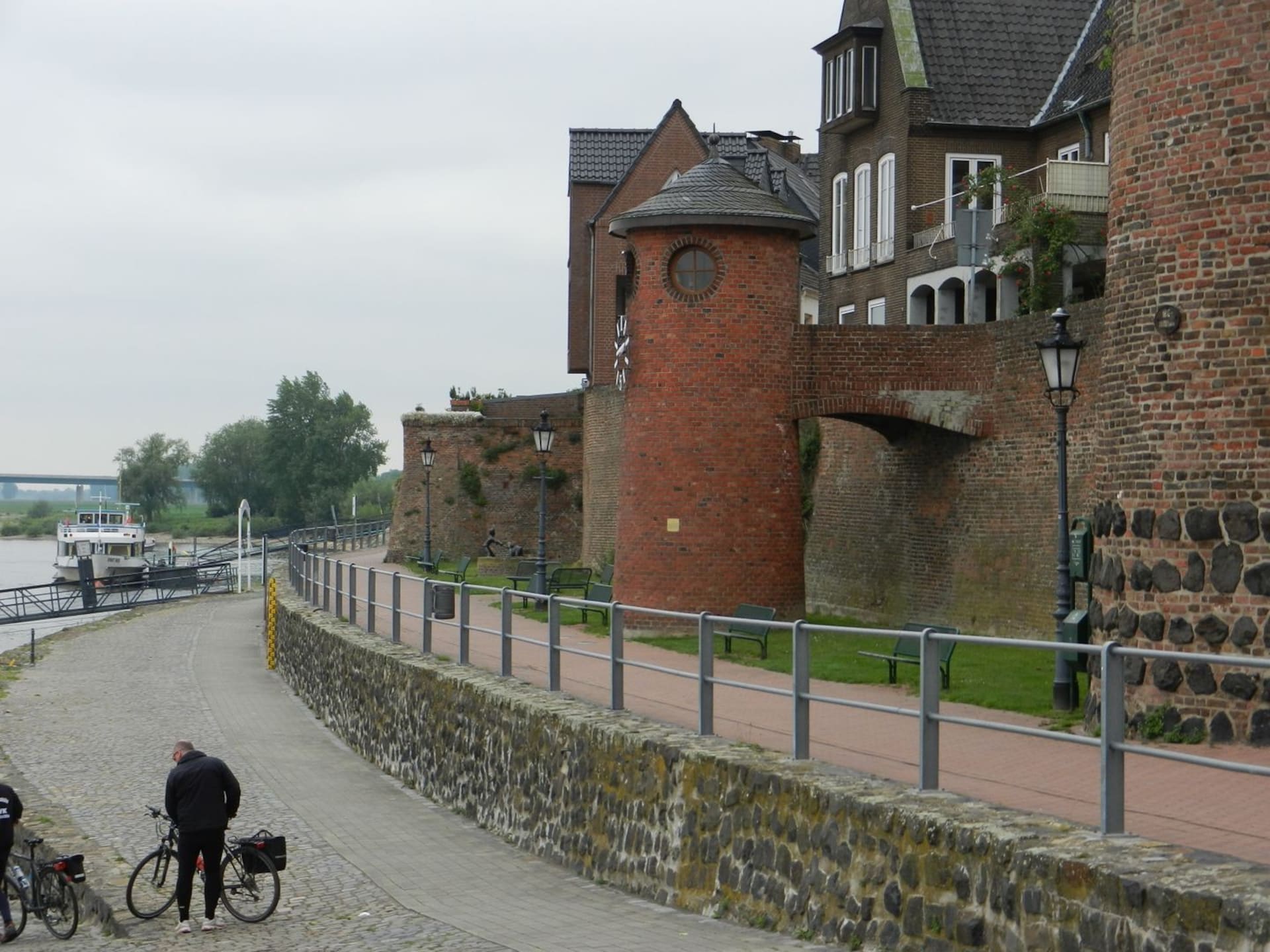 Unieke woonboot voor 2 personen in het merenlandschap van Xanten (2) - foto 21