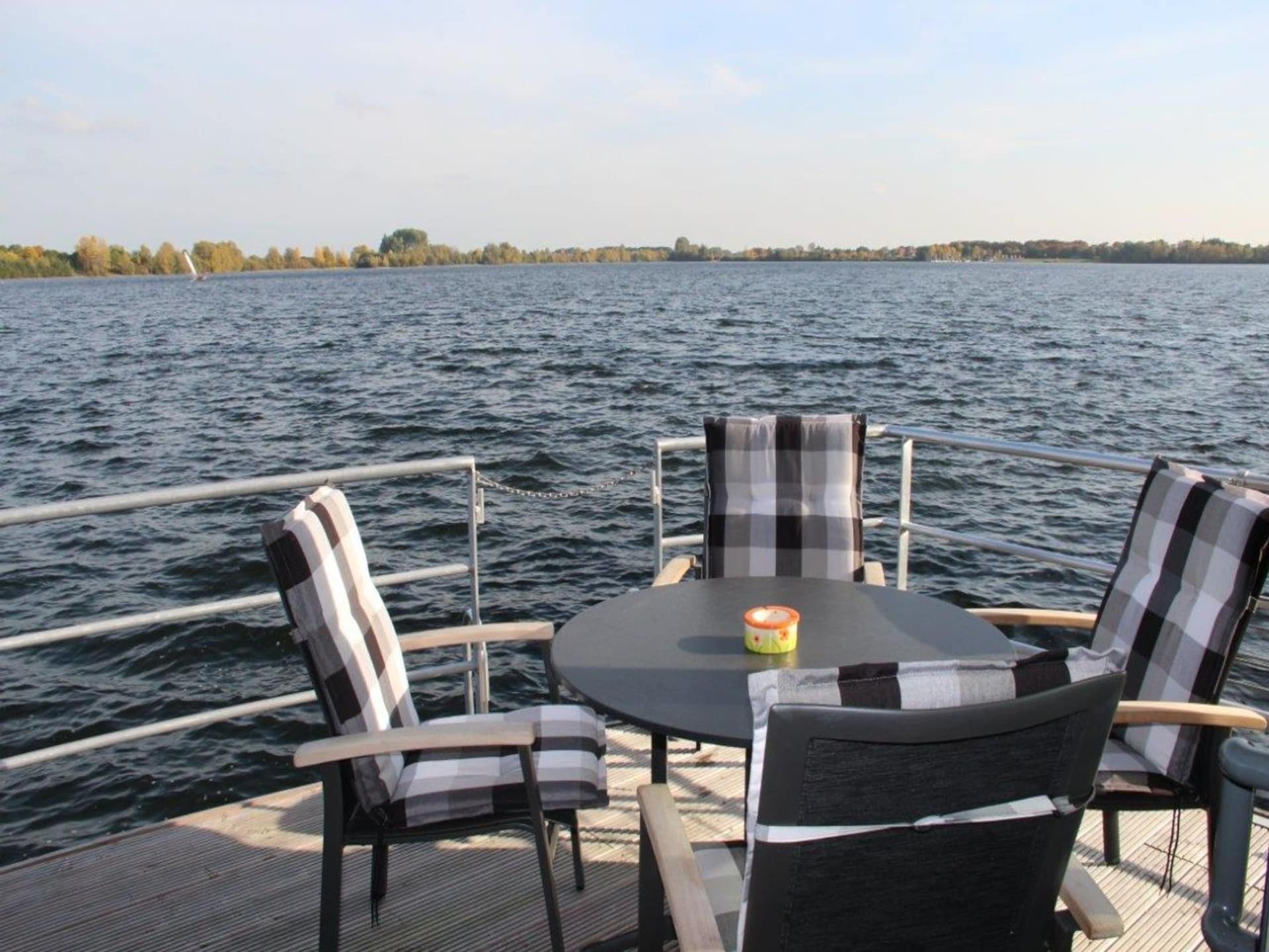 Unieke woonboot voor 2 personen in het merenlandschap van Xanten (2) - foto 8