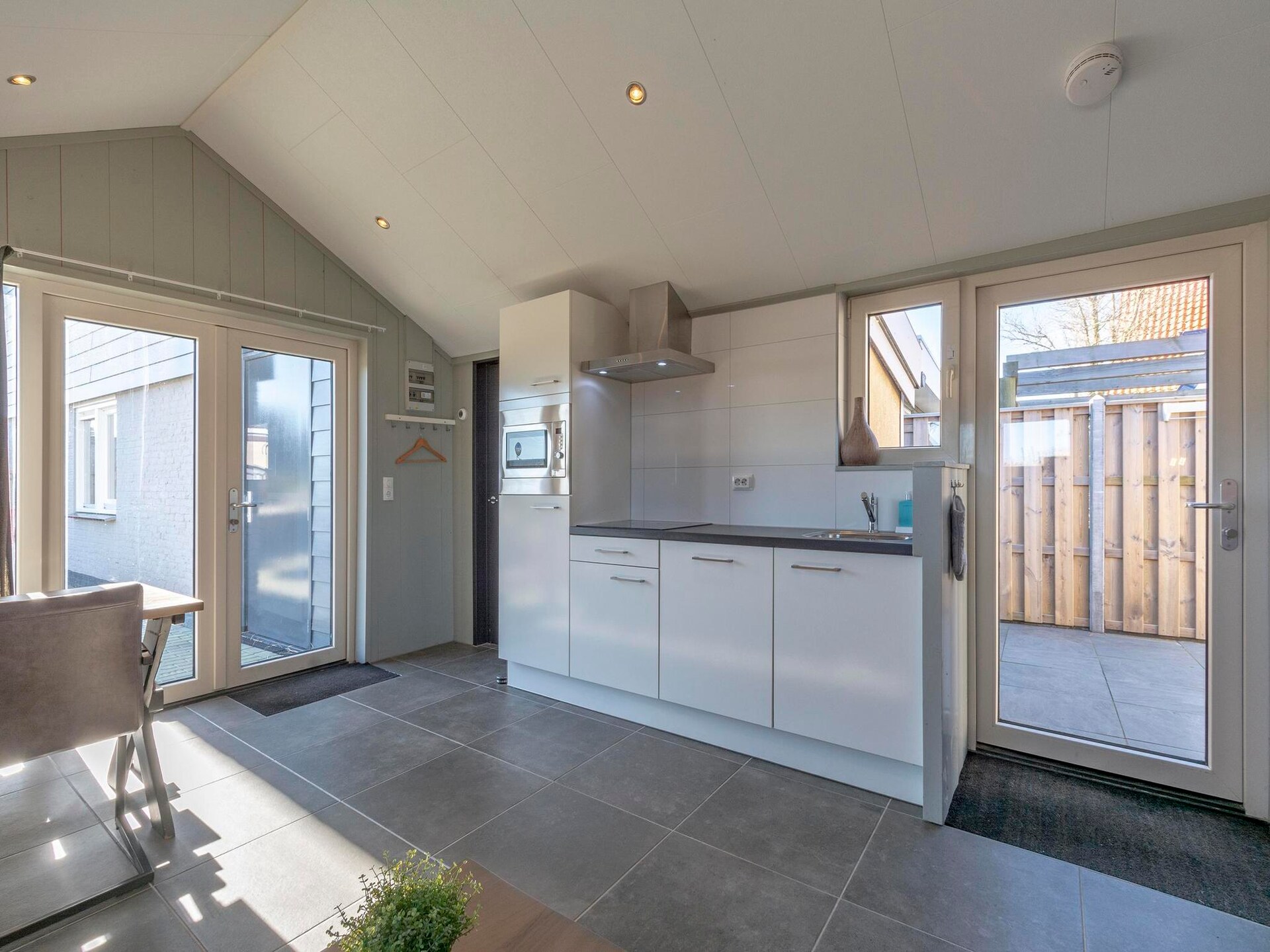 Strandhuis 't Koepeltje: intiem vakantiehuis op 700m van zee - foto 12