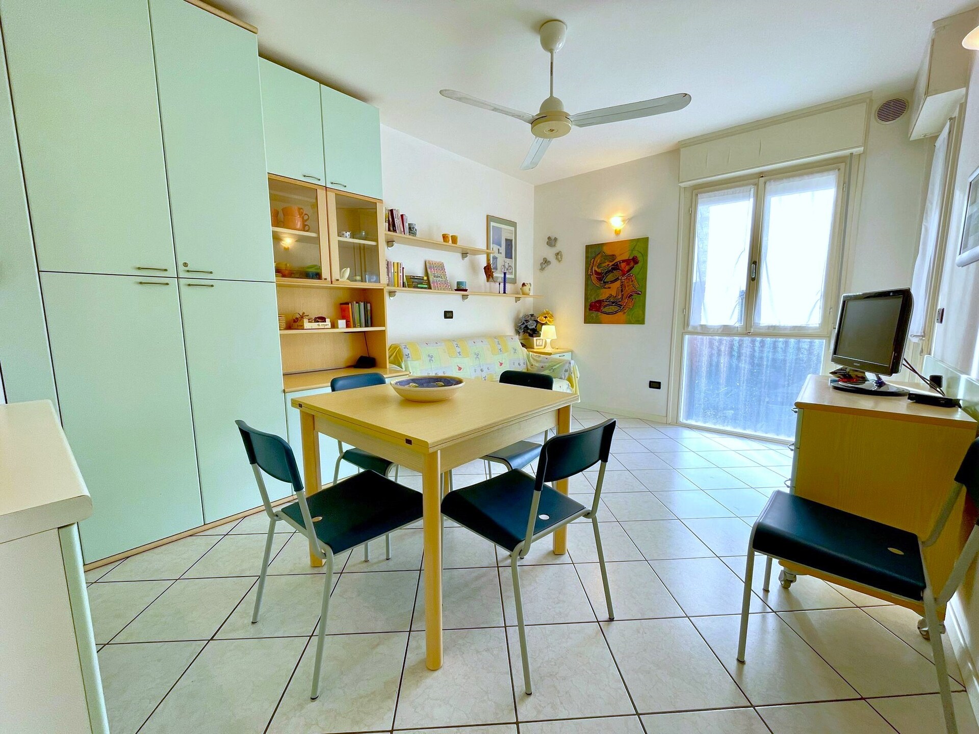 Licht appartement met balkon nabij Venetië en strand - foto 11