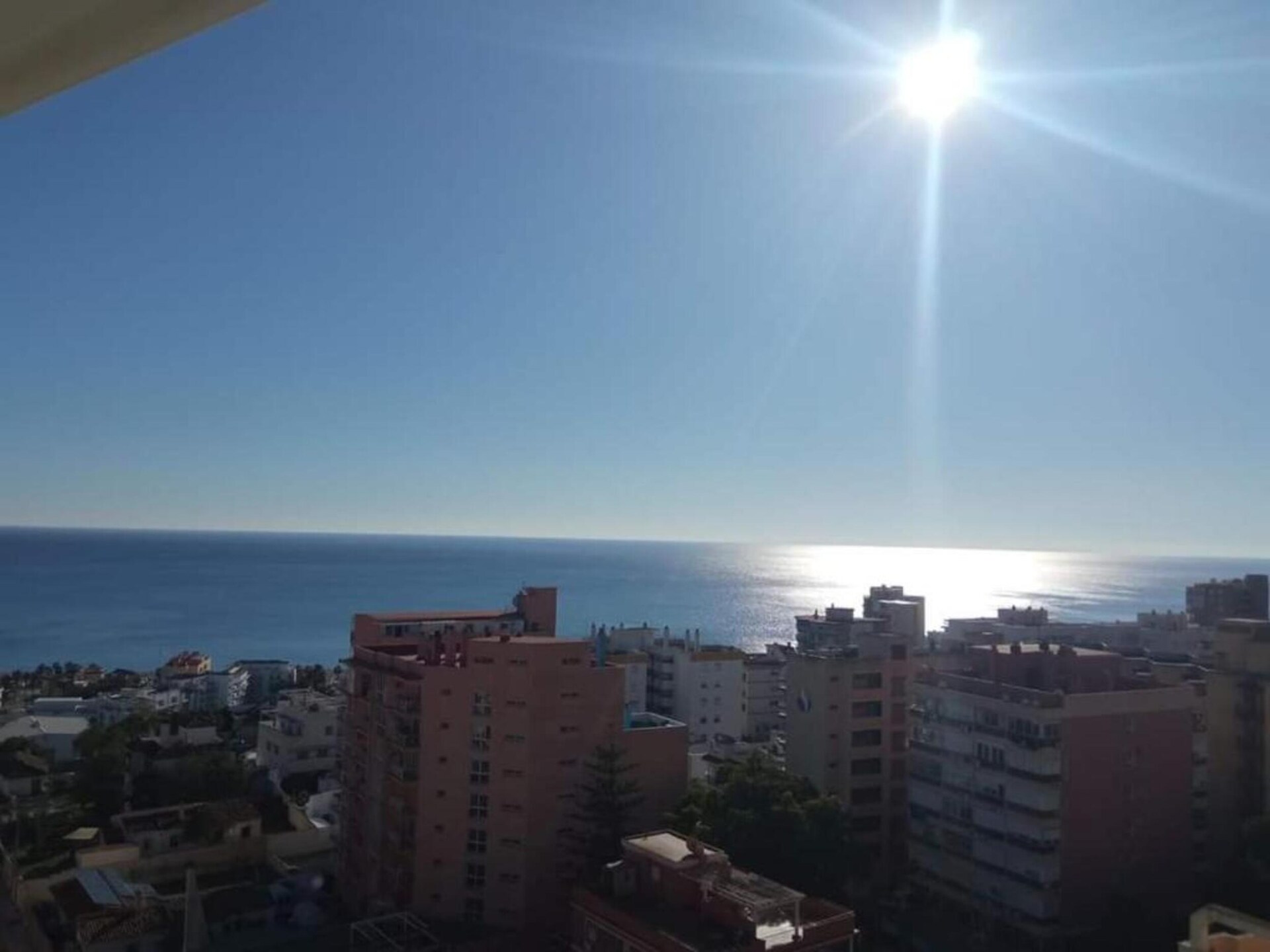 Compact appartement aan de golfbaan, 450 meter van het strand in Torremolinos - foto 38