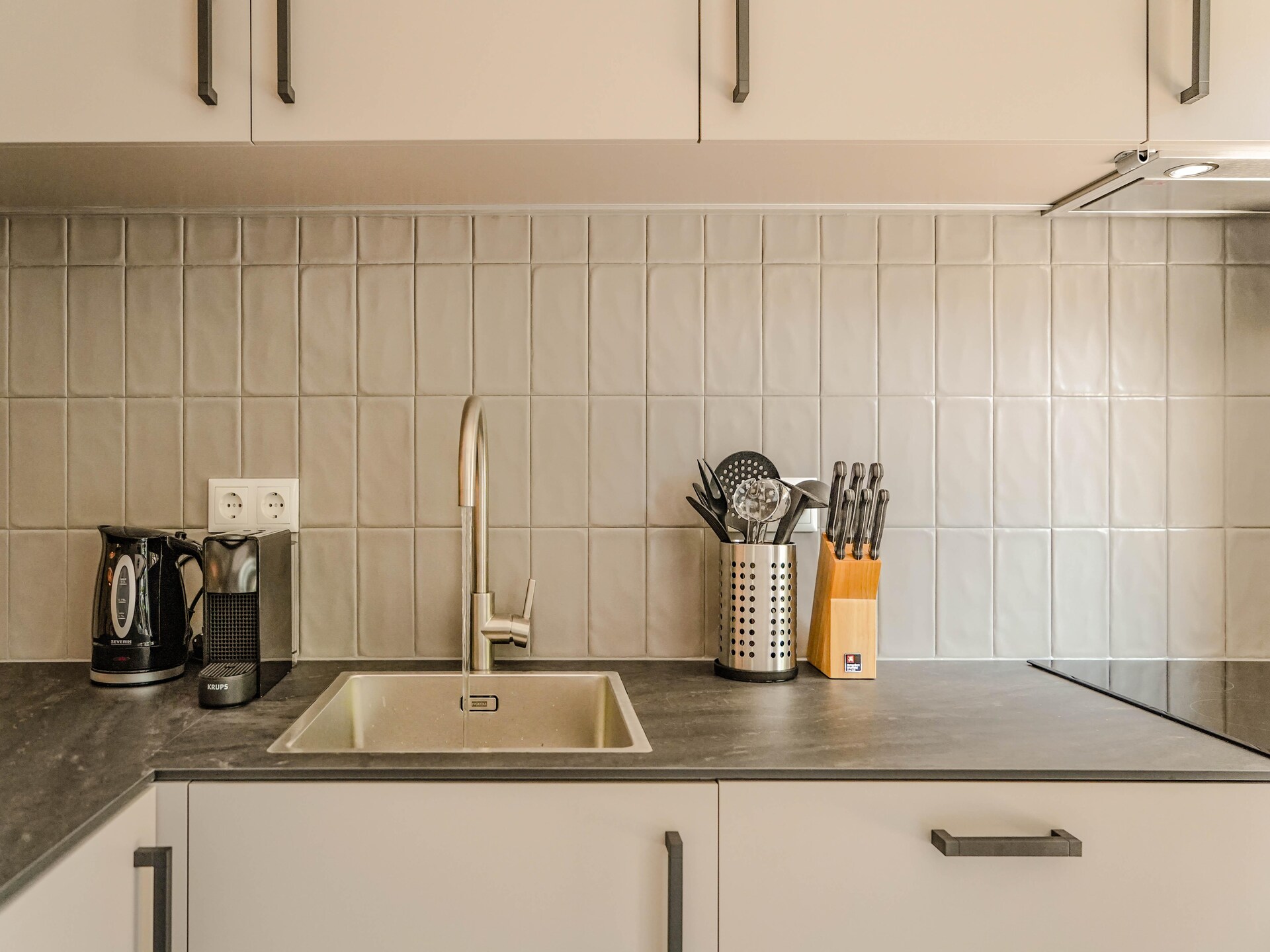 Walden 1: Moderne studio in hartje Den Haag met privéterras - foto 15