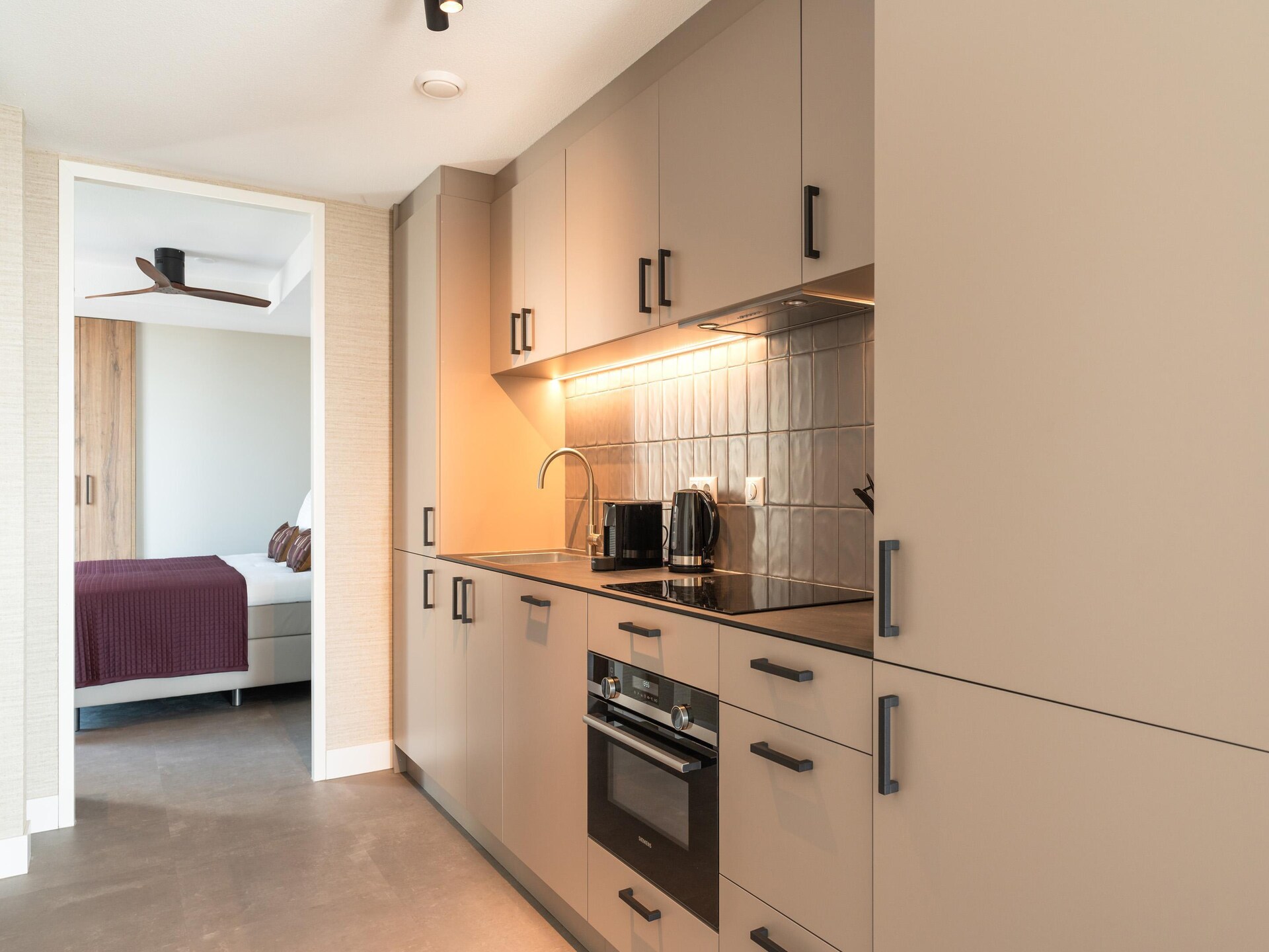 Walden 4: Modern duurzaam vakantiehuis in Den Haag, 6 km van het strand - foto 3