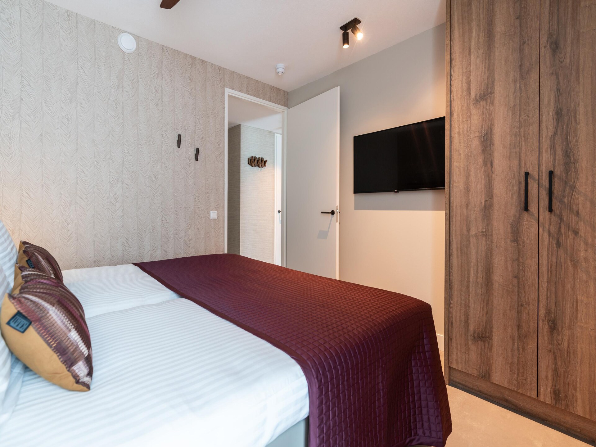 Walden 7: Ruim luxe vakantiehuis in Den Haag met balkon en fitness - foto 17