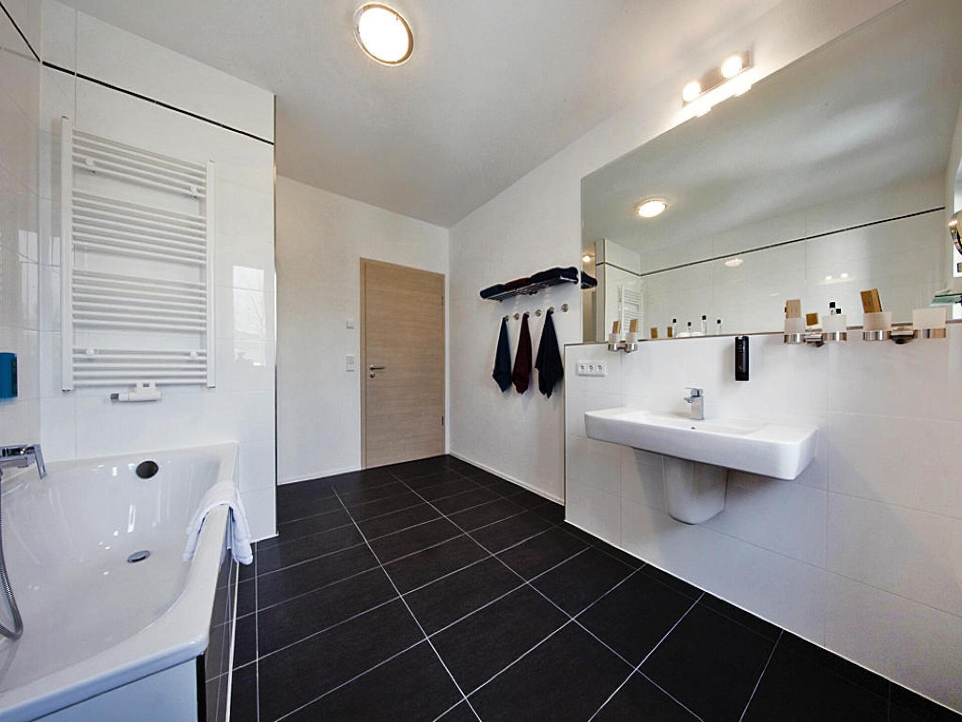 Op 300 m van het meer: Luxe appartement in Strausberg voor 3 personen - foto 13