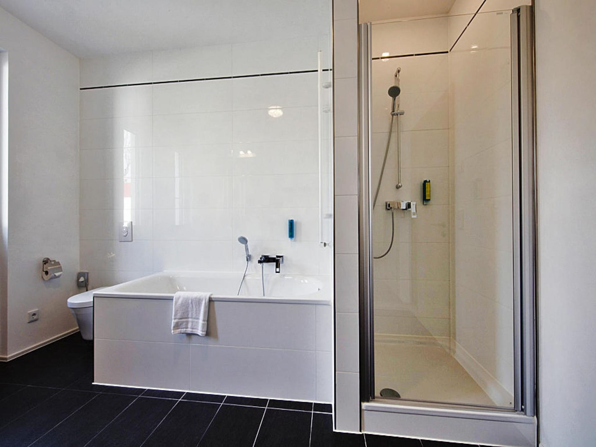6-persoons luxe appartement op 300m van het meer in Strausberg - foto 15