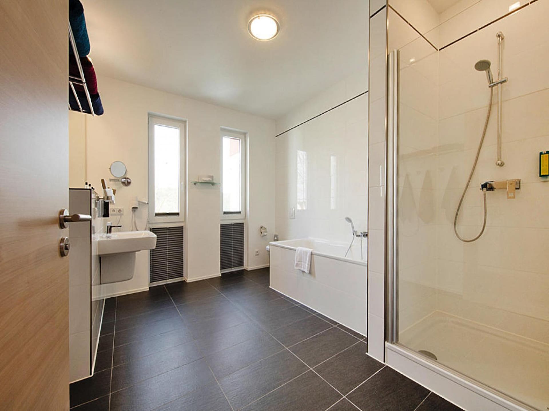 6-persoons luxe appartement op 300m van het meer in Strausberg - foto 16