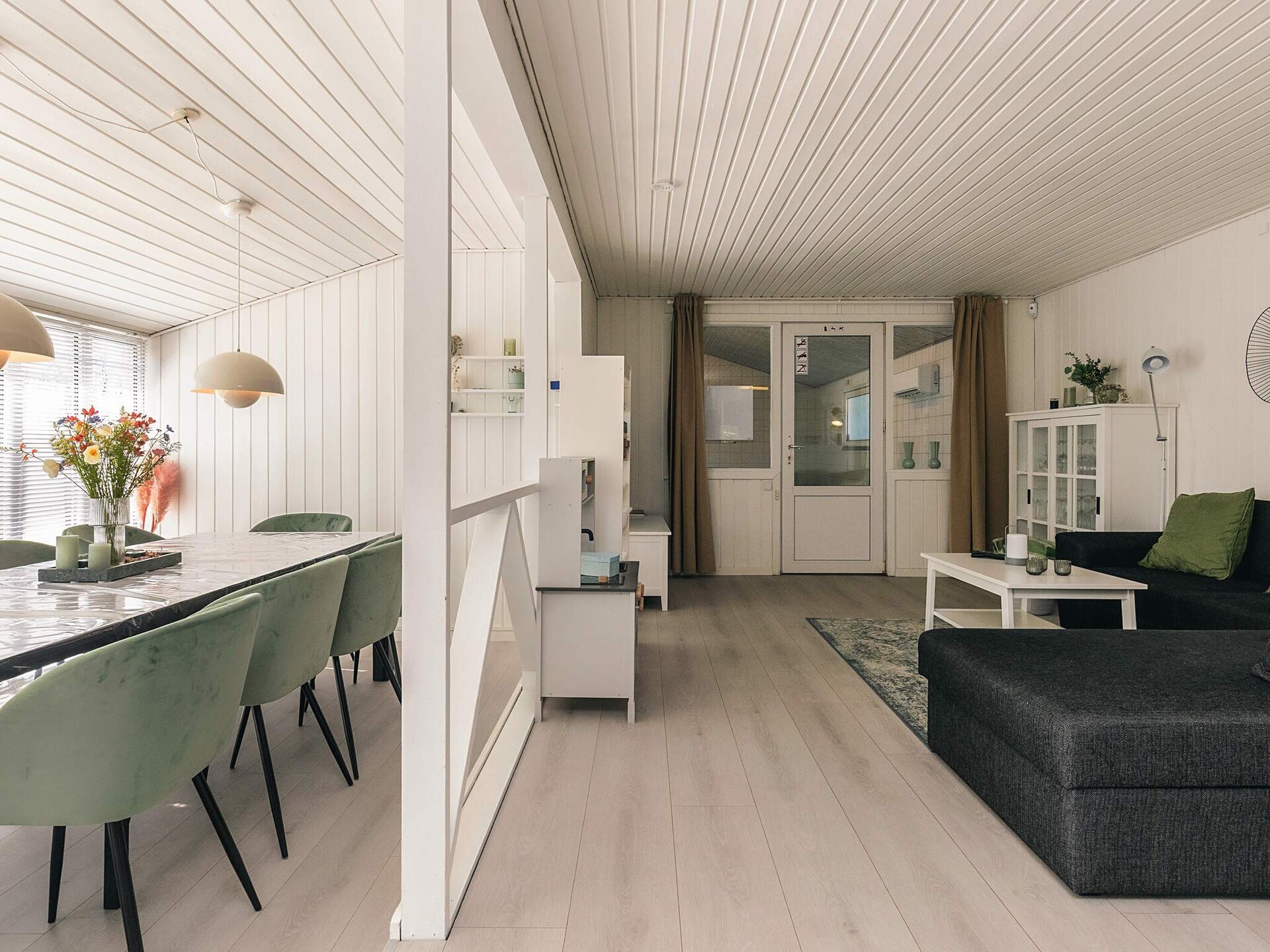 Ruim vakantiehuis met privé-zwembad, sauna en whirlpool op 1 km van strand - foto 22