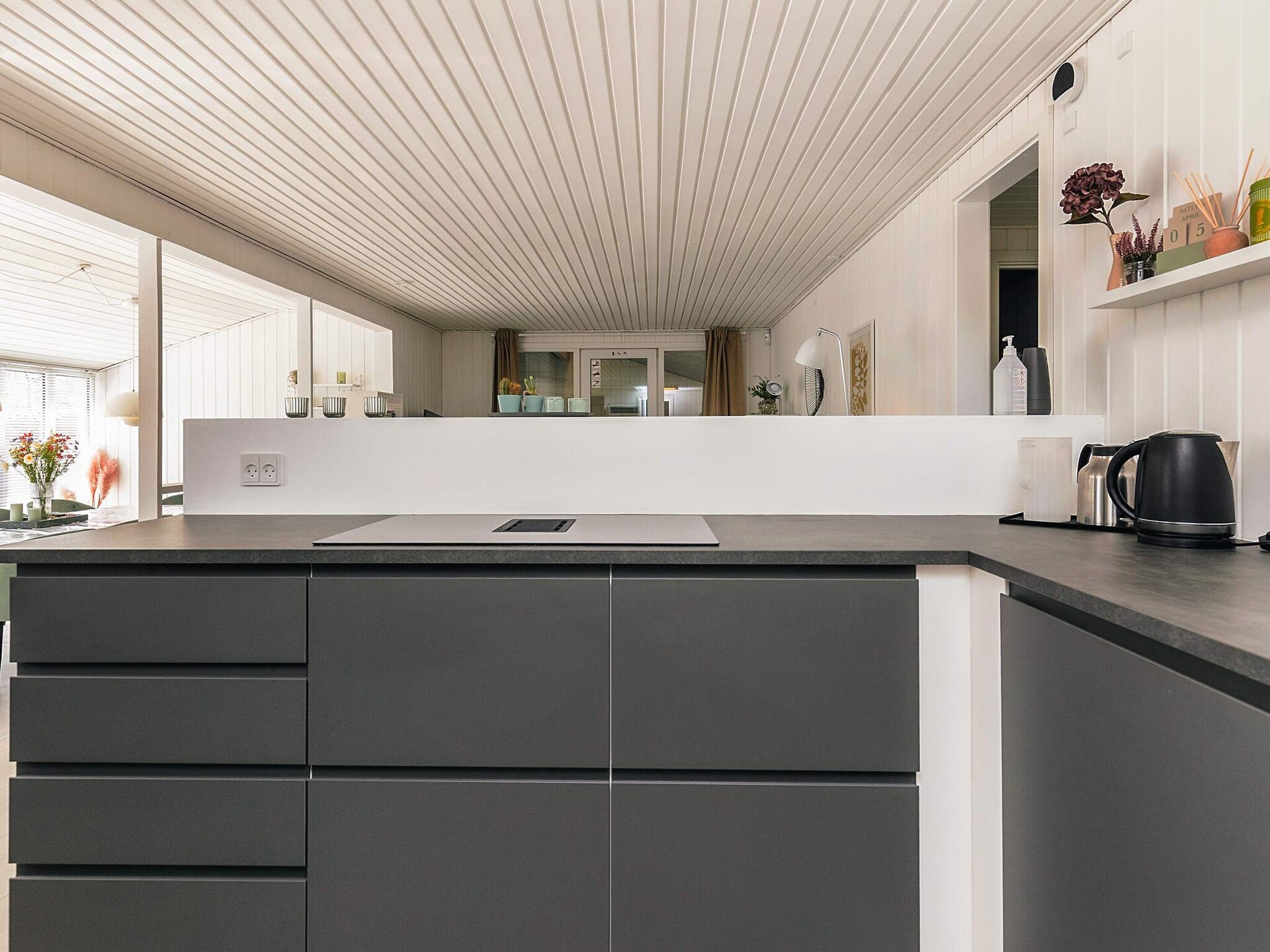 Ruim vakantiehuis met privé-zwembad, sauna en whirlpool op 1 km van strand - foto 17