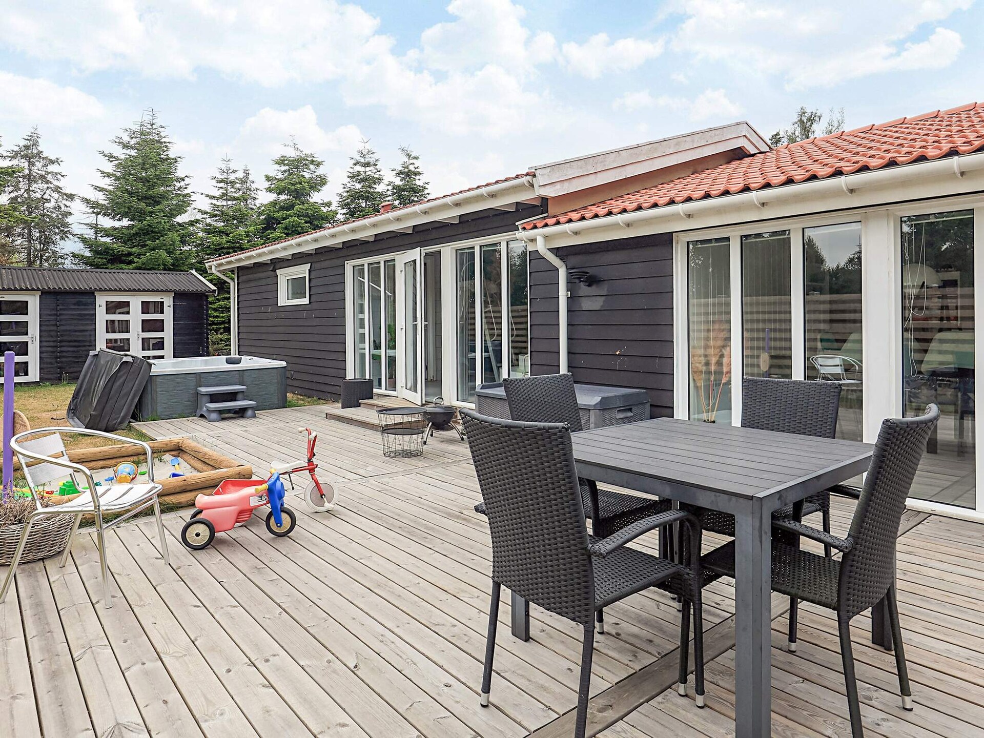 Ruim vakantiehuis met privé-zwembad, sauna en whirlpool op 1 km van strand - foto 38
