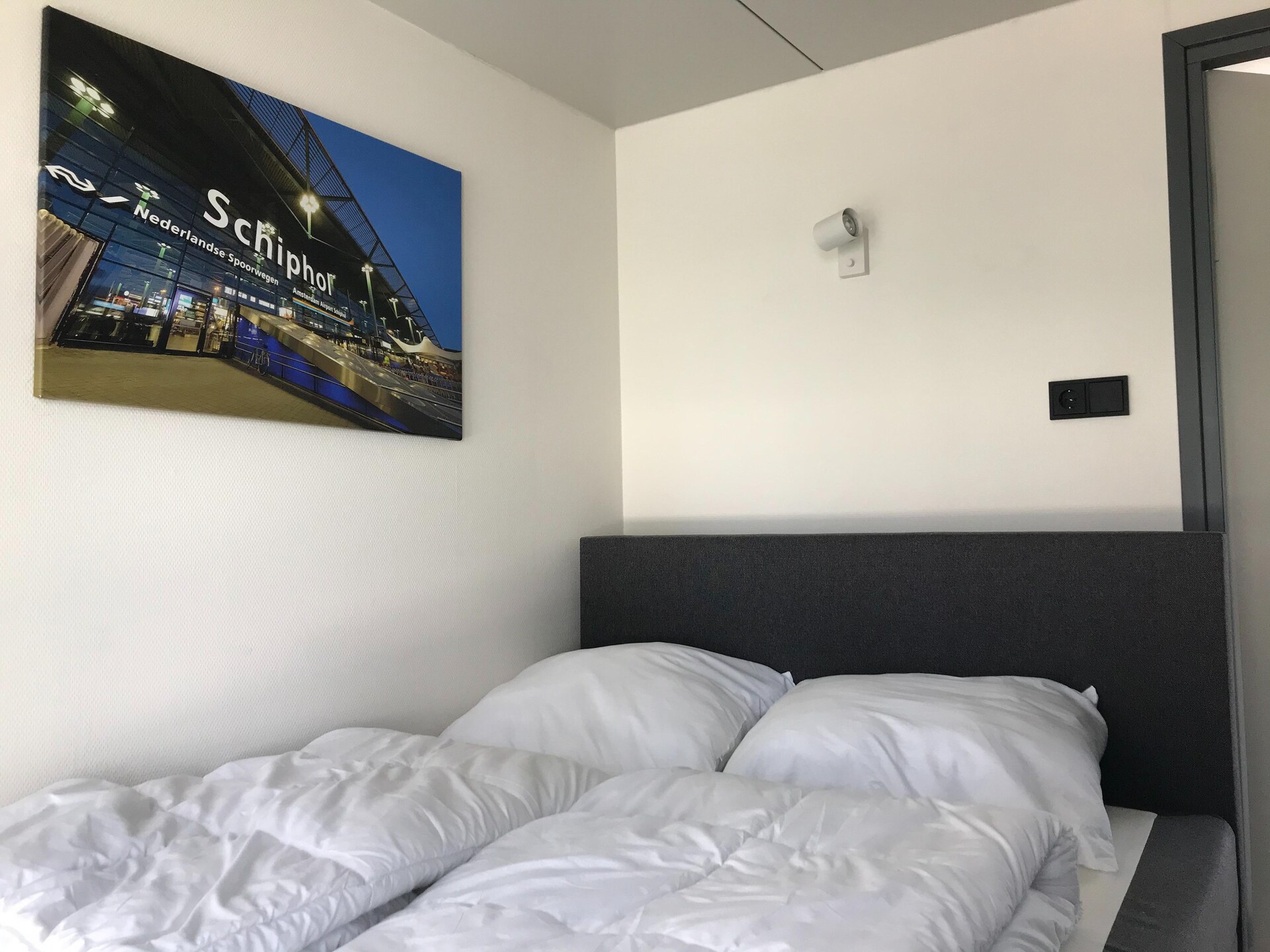Luxe waterlodges in pittoreske jachthaven van Heeg – slapen op het water - foto 13