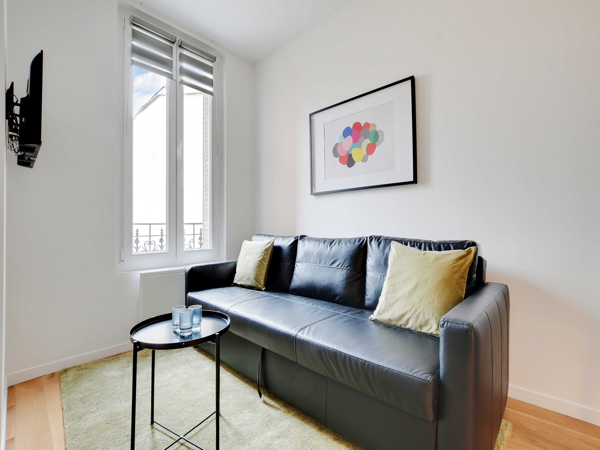 Compacte designstudio in Nanterre, 1 minuut van RER A - foto 1