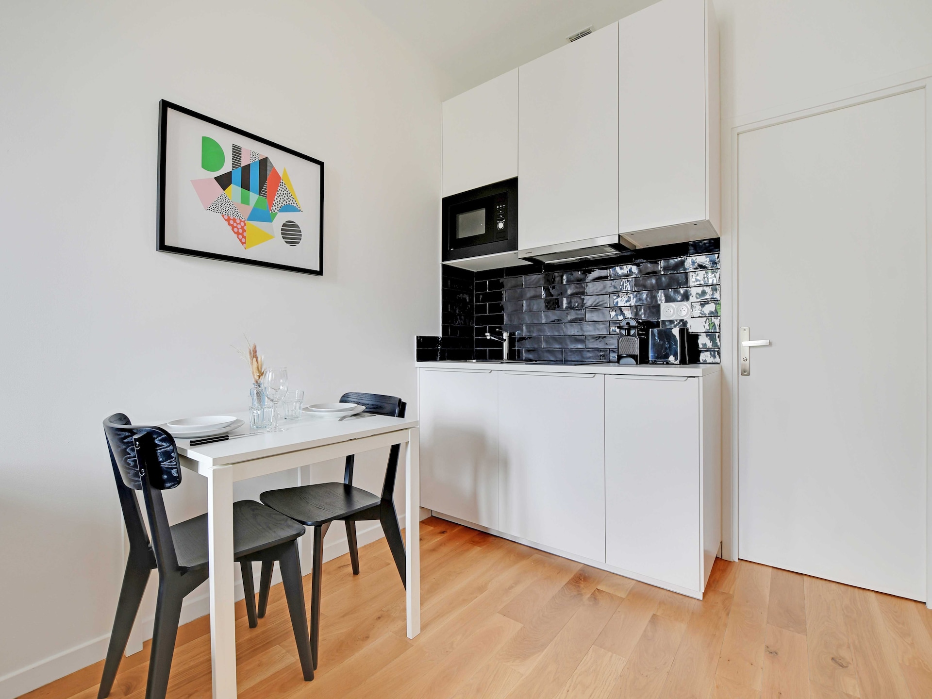 Compacte designstudio in Nanterre, 1 minuut van RER A - foto 2
