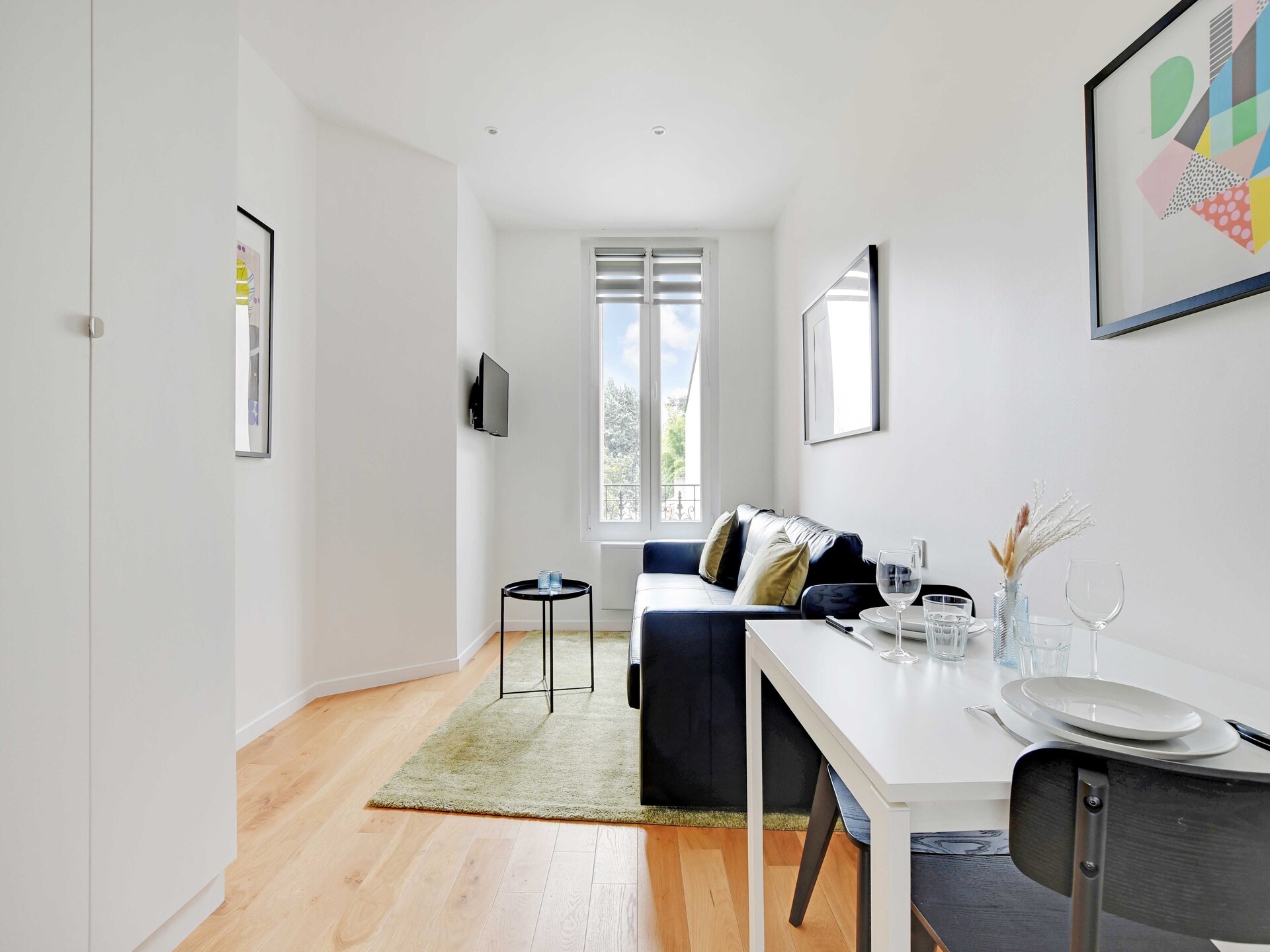 Compacte designstudio in Nanterre, 1 minuut van RER A - foto 6