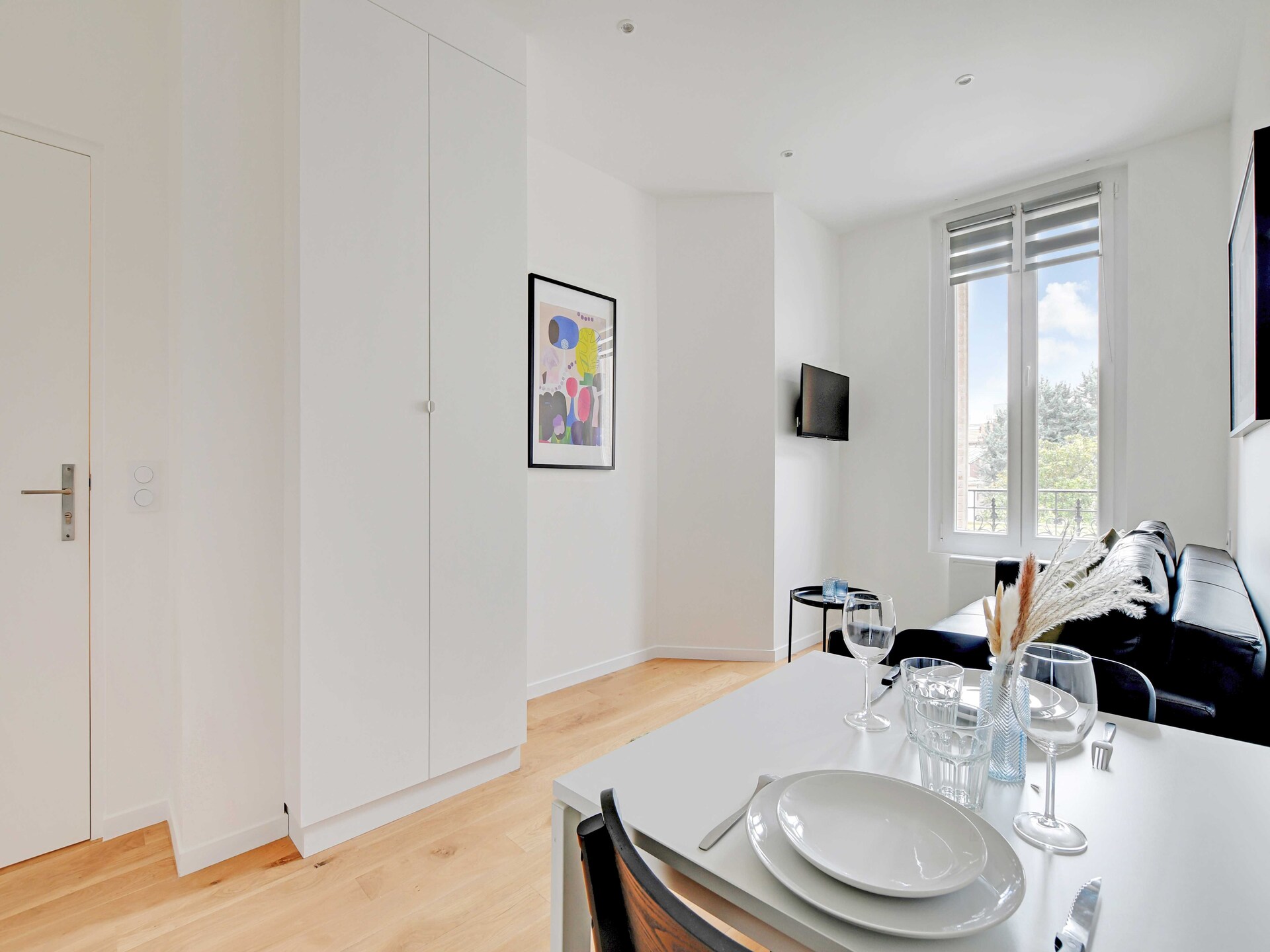 Compacte designstudio in Nanterre, 1 minuut van RER A - foto 8
